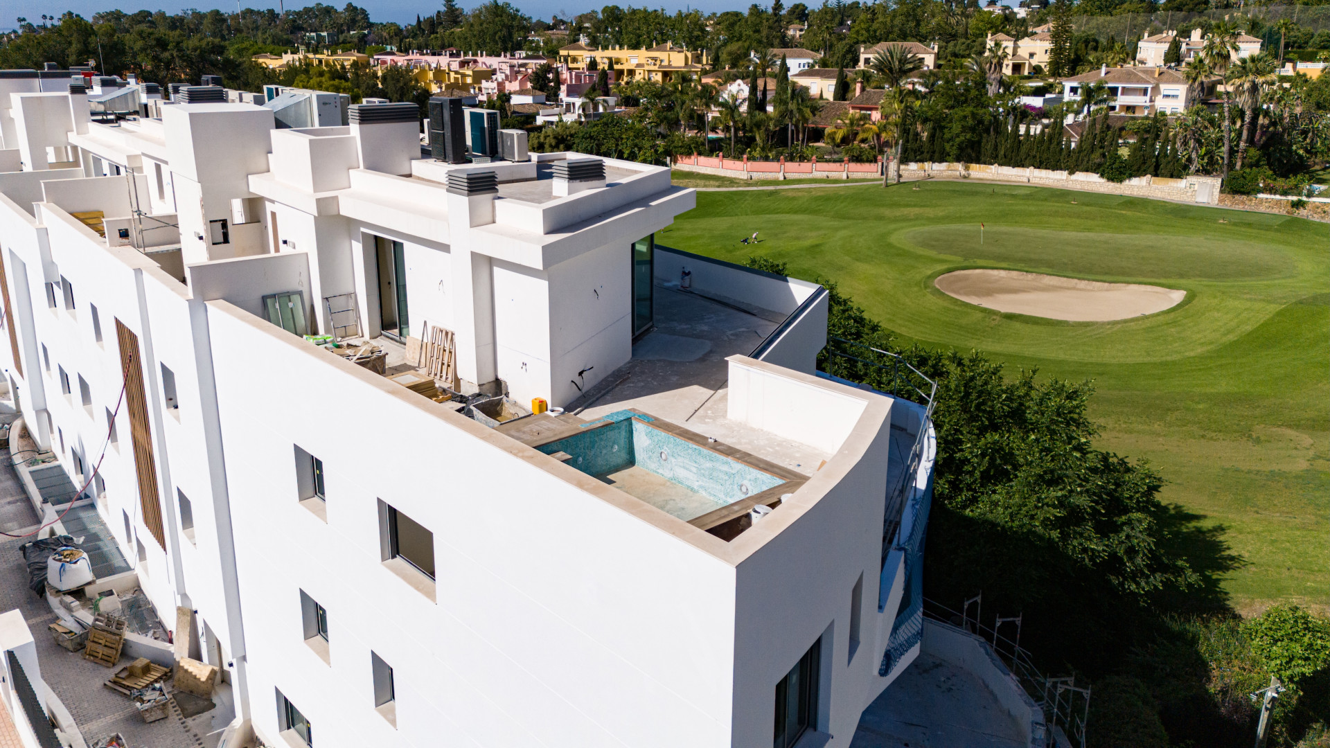 Image of Penthouse - 3 Bedrooms - 2 Bathrooms for Sale in Malaga-San Pedro de Alcantara-Spain, Image 3