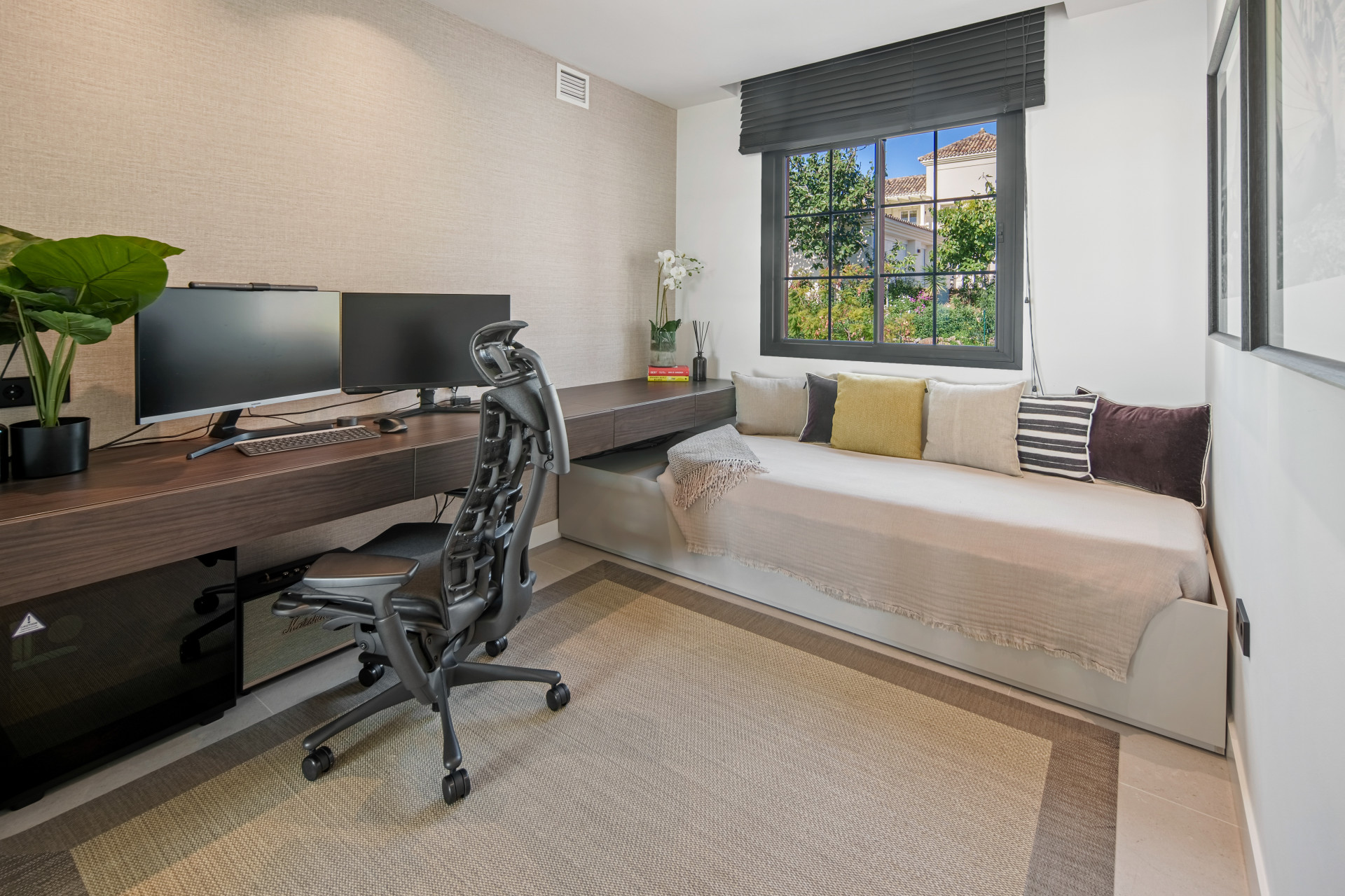  Image of Duplex Penthouse - 2 Bedrooms - 2 Bathrooms for sale in Malaga-Benahavis-Spain, Image 15