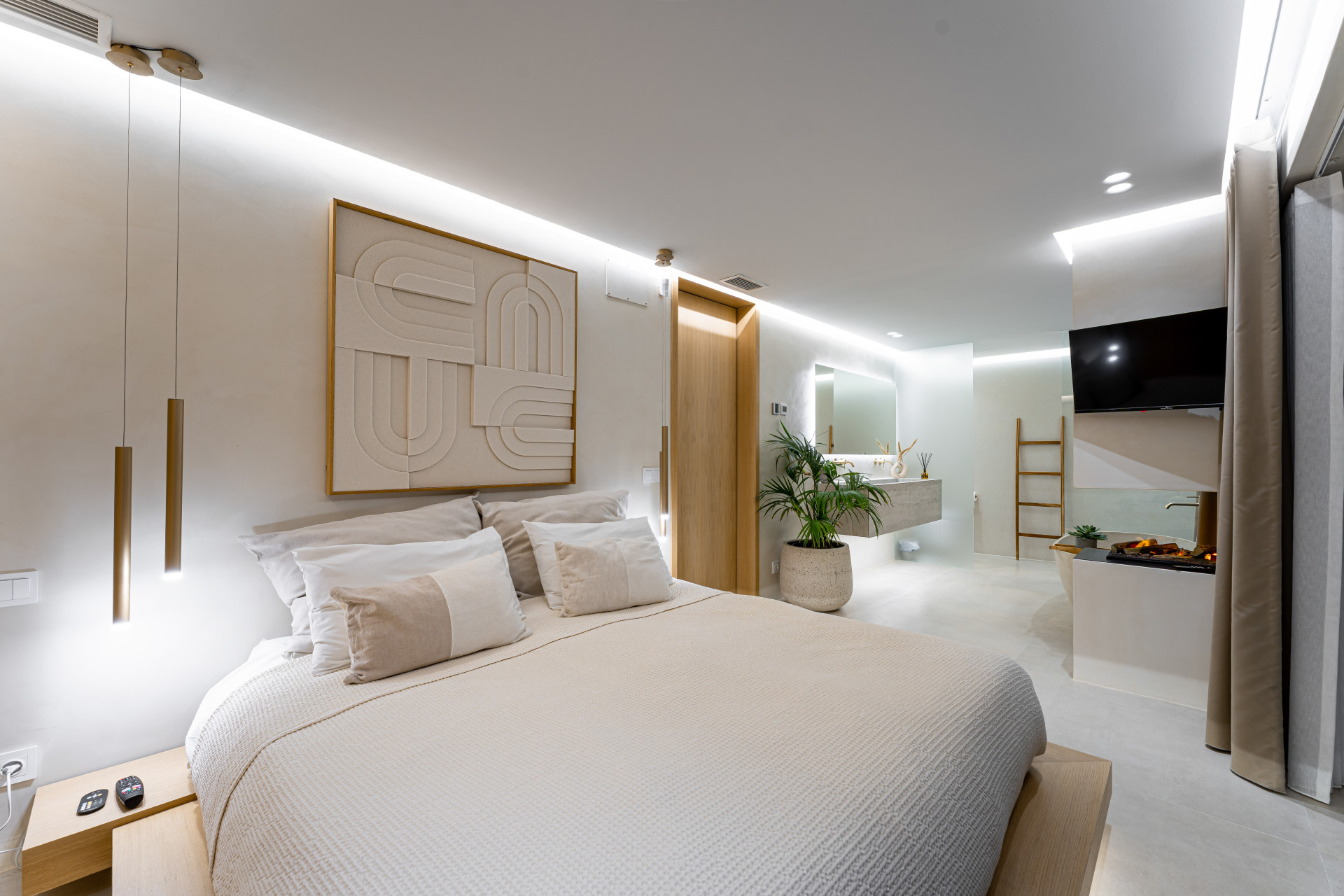 Image of Villa - 5 Bedrooms - 4 Bathrooms for sale in Malaga-Marbella-Spain, Image 22