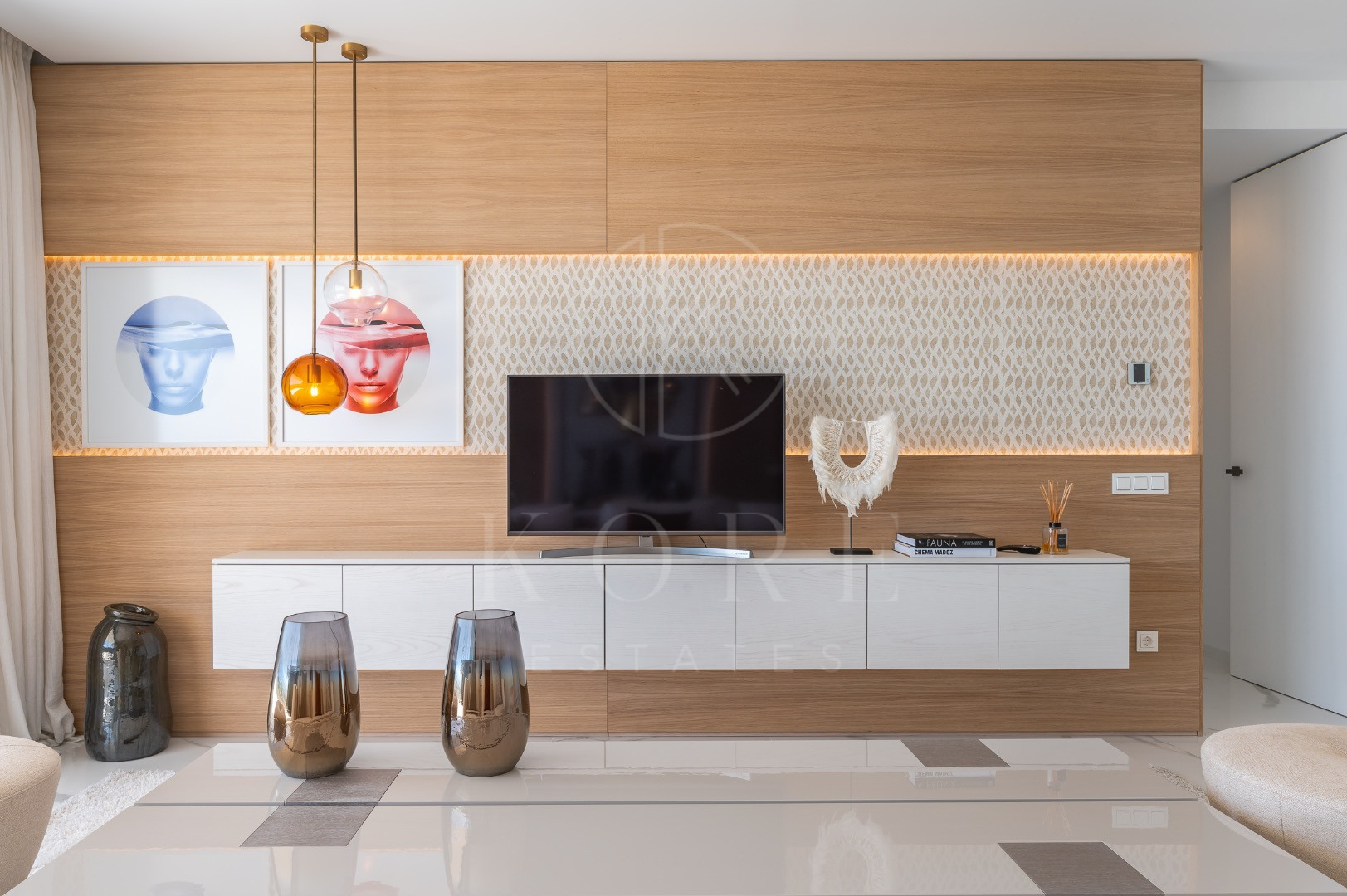 IMPRESIONANTE APARTAMENTO EN PLANTA MEDIA EN ESQUINA CON VISTAS PANORÁMICAS