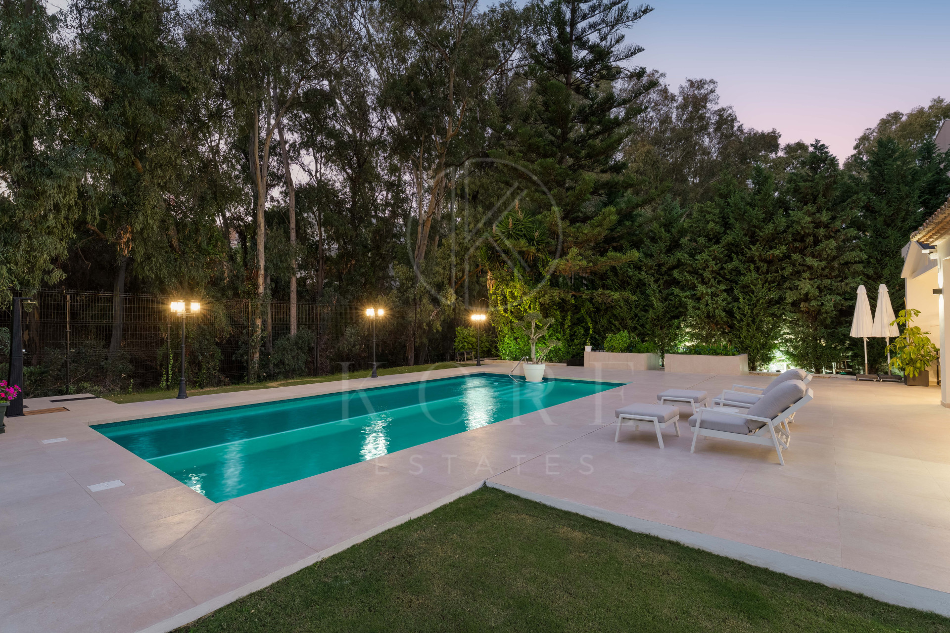 Elegante villa contemporánea en la prestigiosa La Cerquilla, Nueva Andalucía