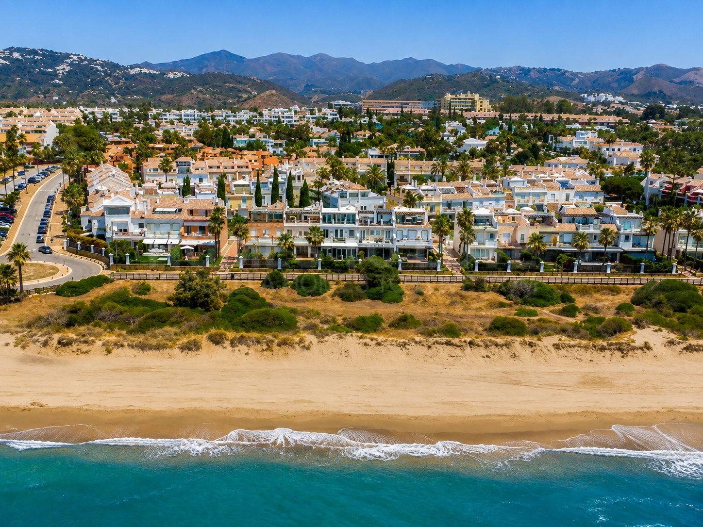 Wohnung zur Langzeitmiete in Pueblo Mediterraneo, Marbella Ost