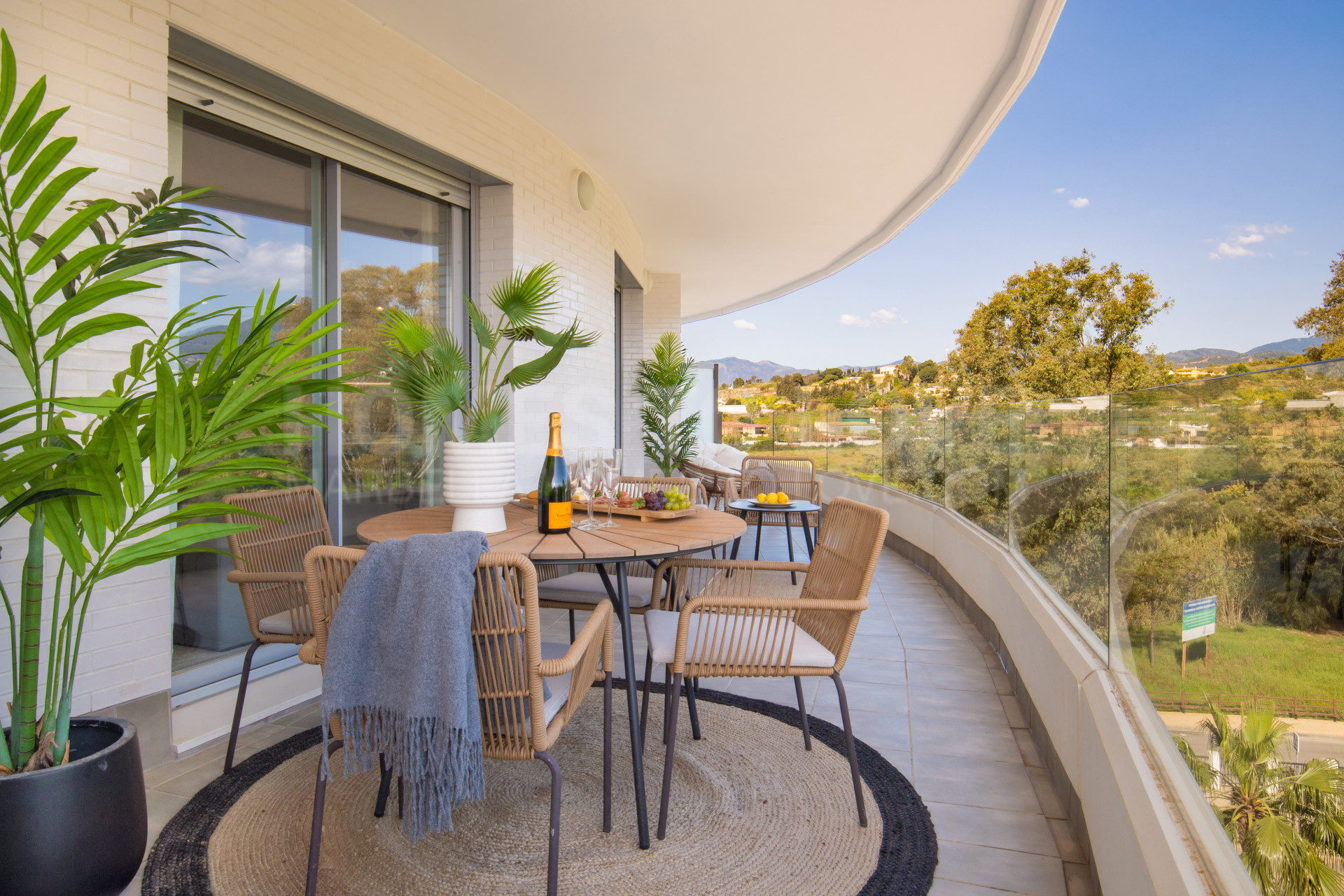 Appartement à louer à court terme à La Campana, Nueva Andalucia
