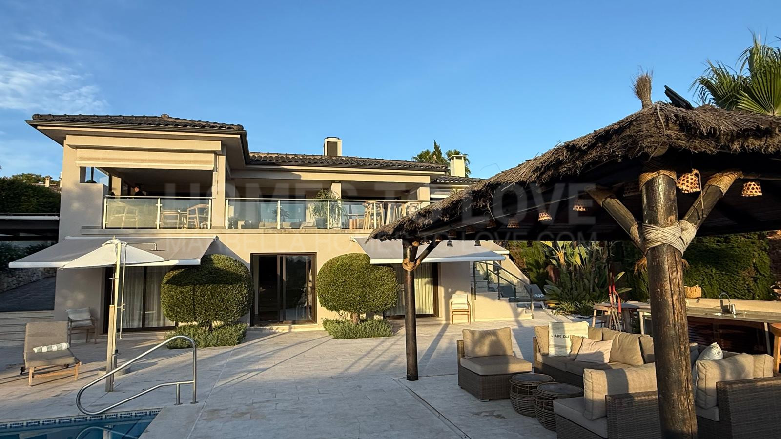 Villa à louer à court terme à Los Naranjos, Nueva Andalucia