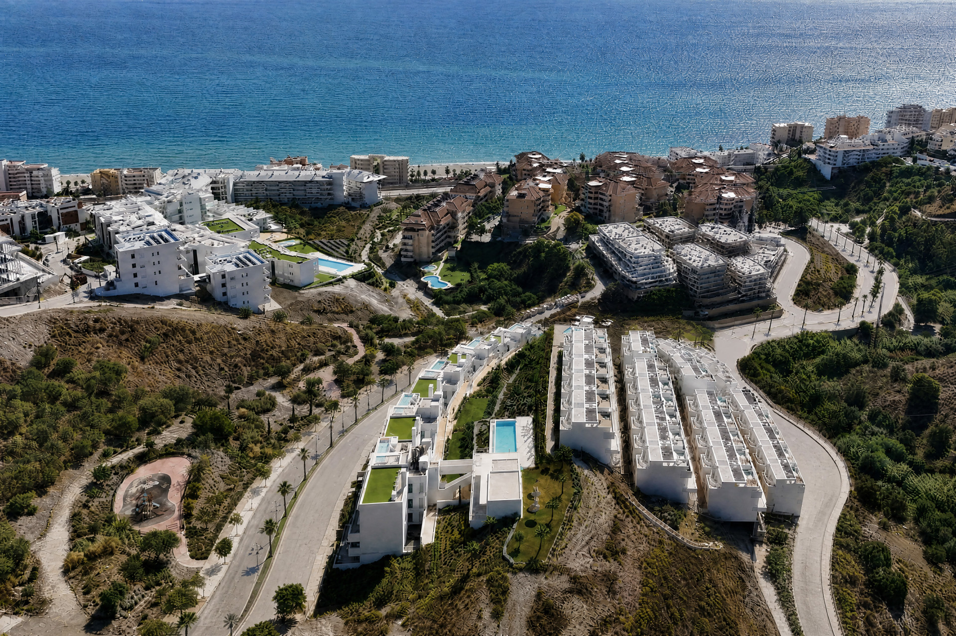 Modern two-bedroom apartment in Carvajal!