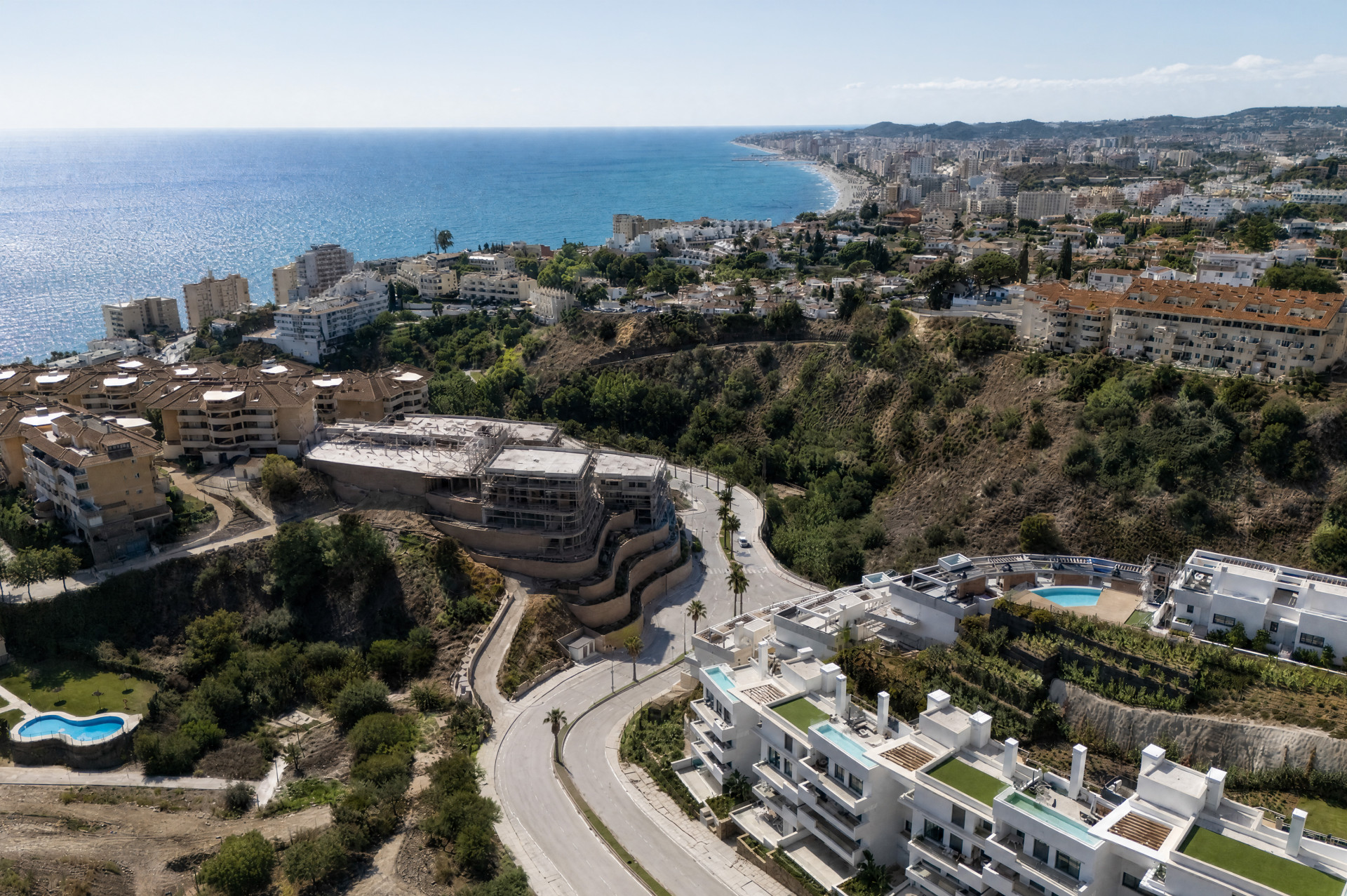 Modern two-bedroom apartment in Carvajal!