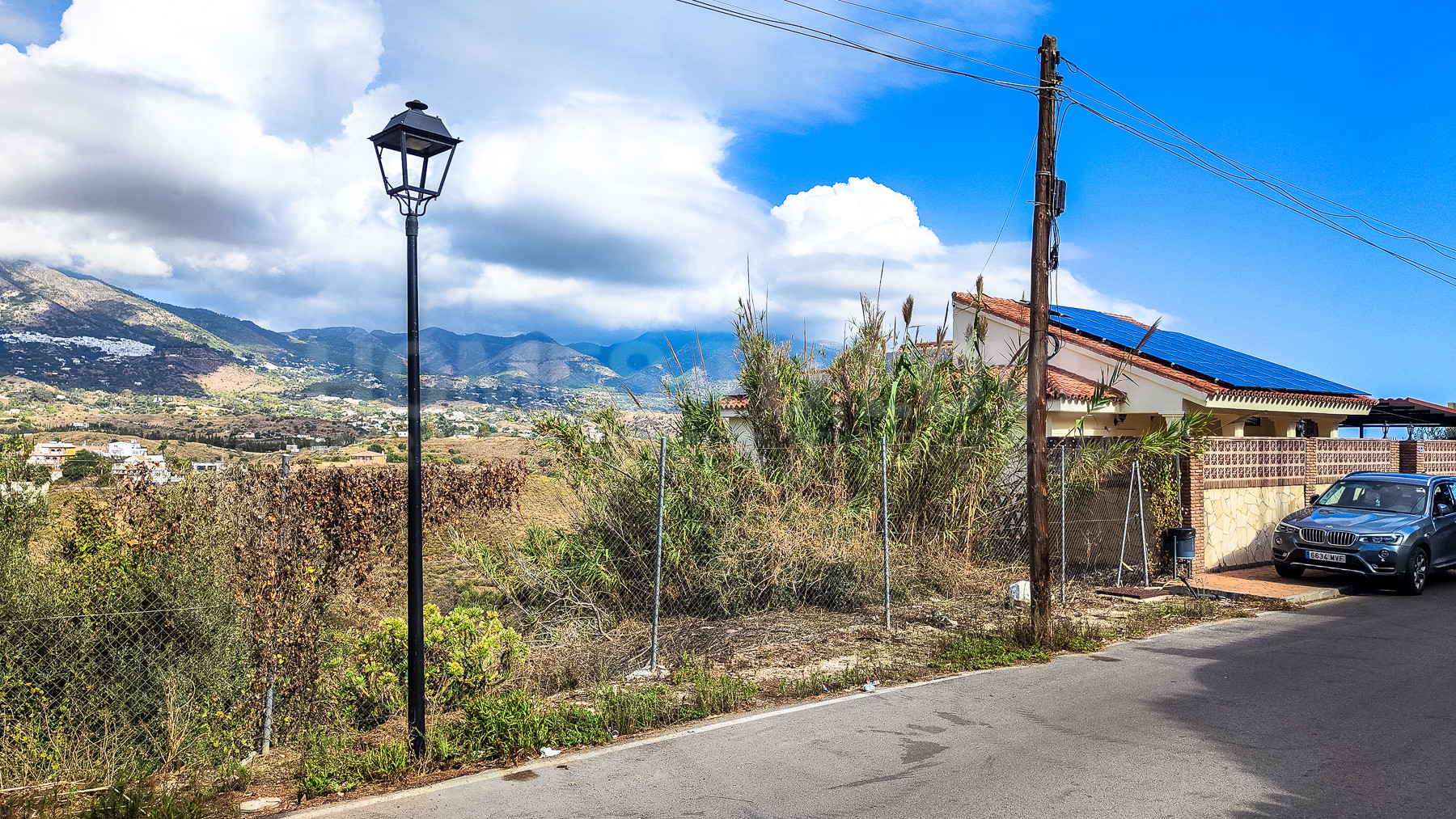 Parcela de 580 m² en zona residencial