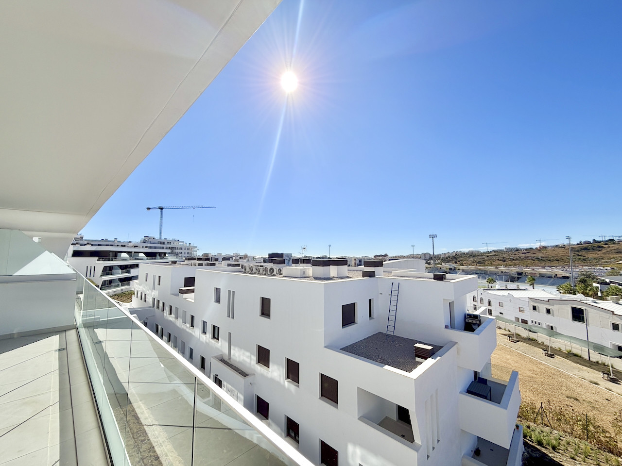 3-bedroom apartment in Estepona Town — frame 4