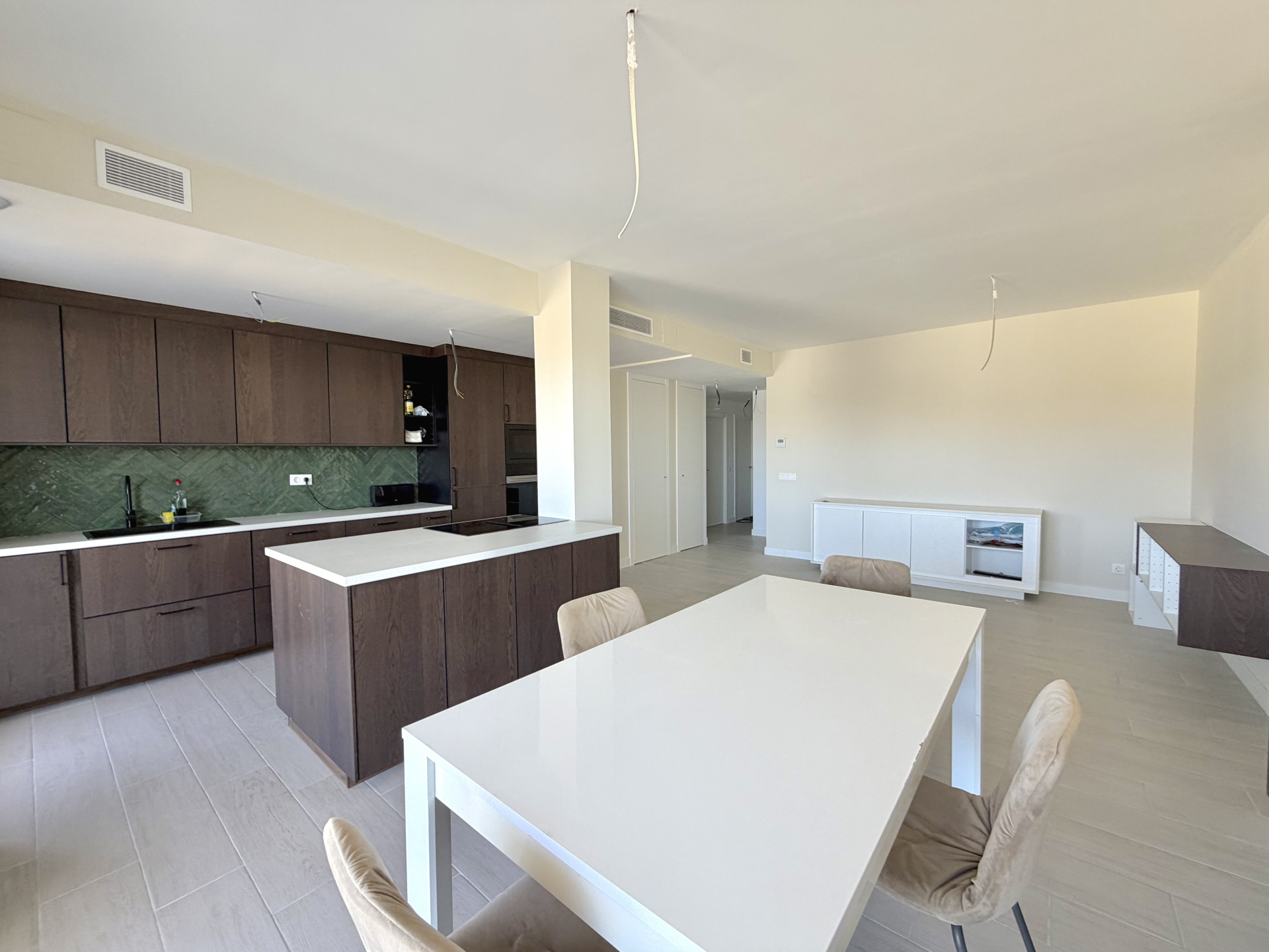 3-bedroom apartment in Estepona Town — frame 12