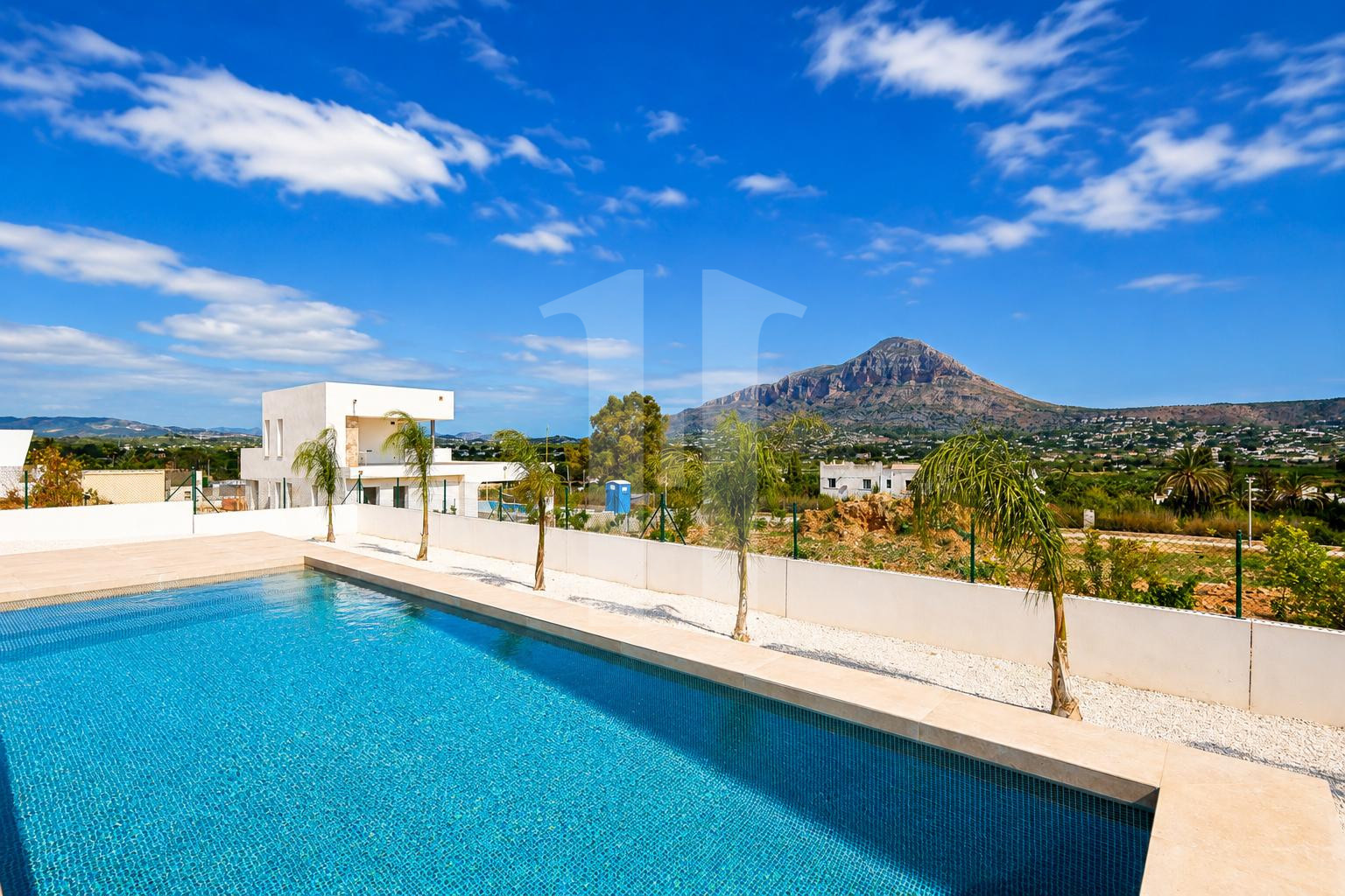 Nieuwbouwvilla met uitzicht op de Montgó in Jávea
