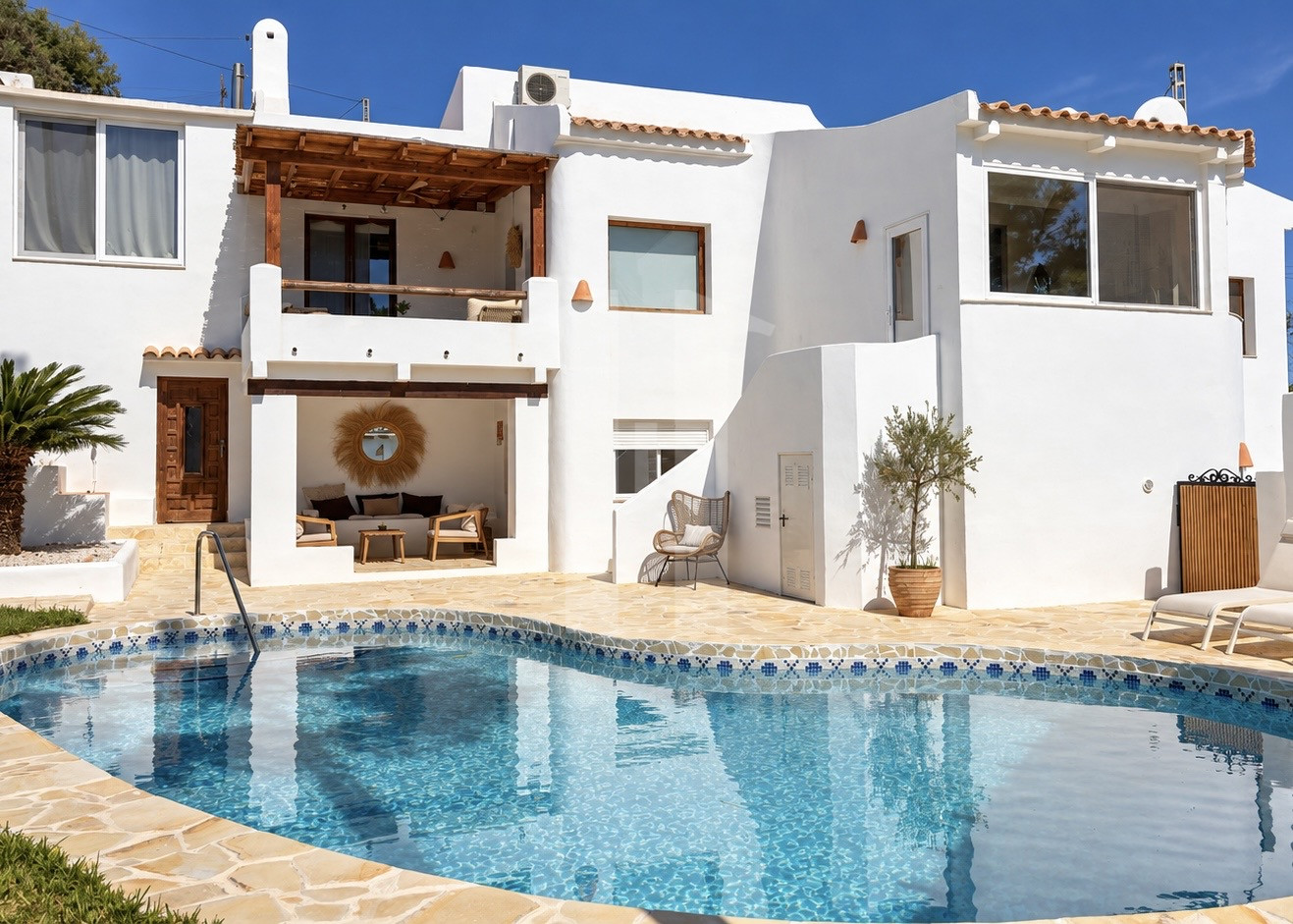 home in Jávea Fully renovated Villa with guest accomodation in Pinosol