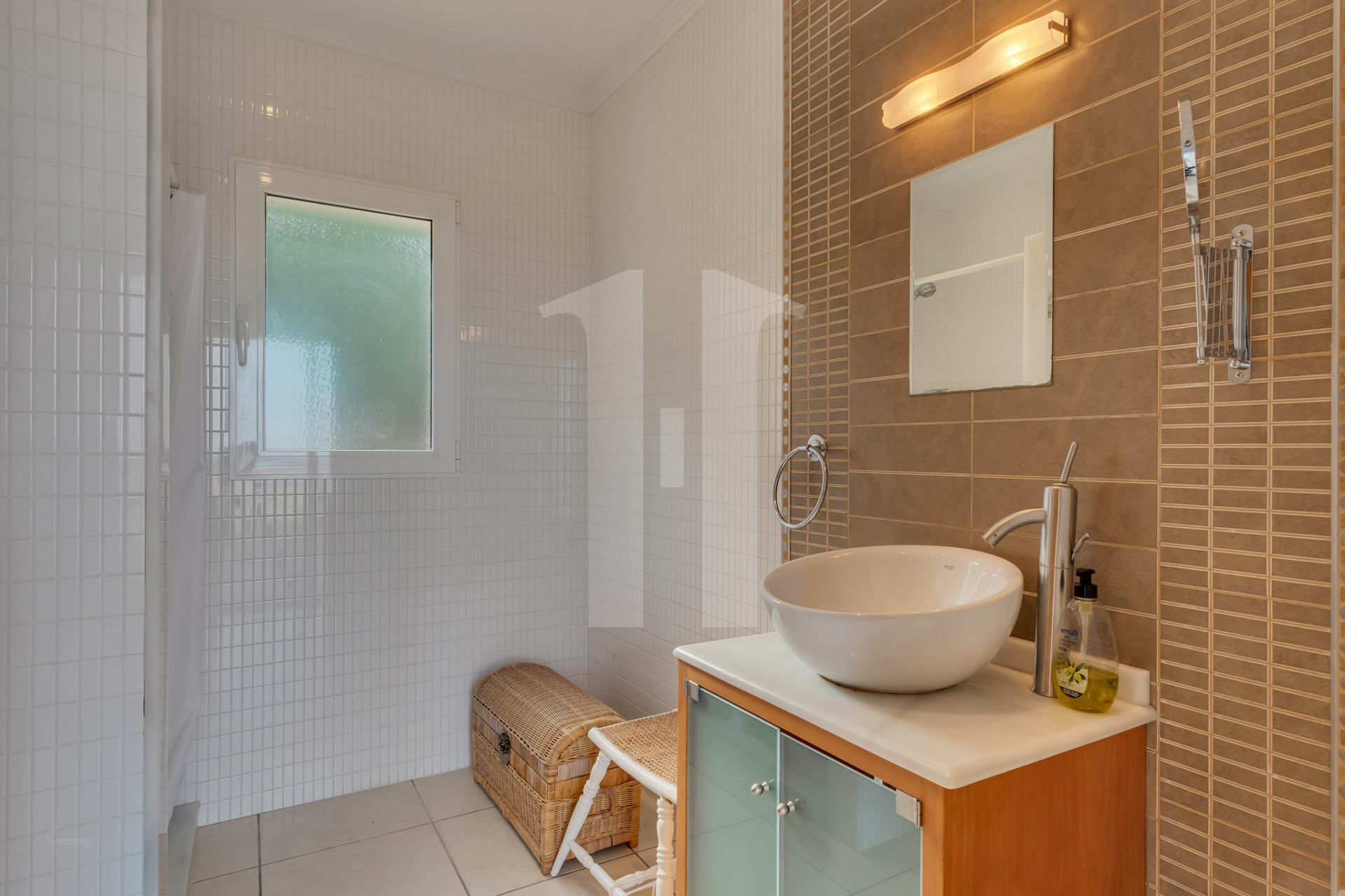 Villa de luxe avec vue imprenable sur la mer à Jávea près de la plage