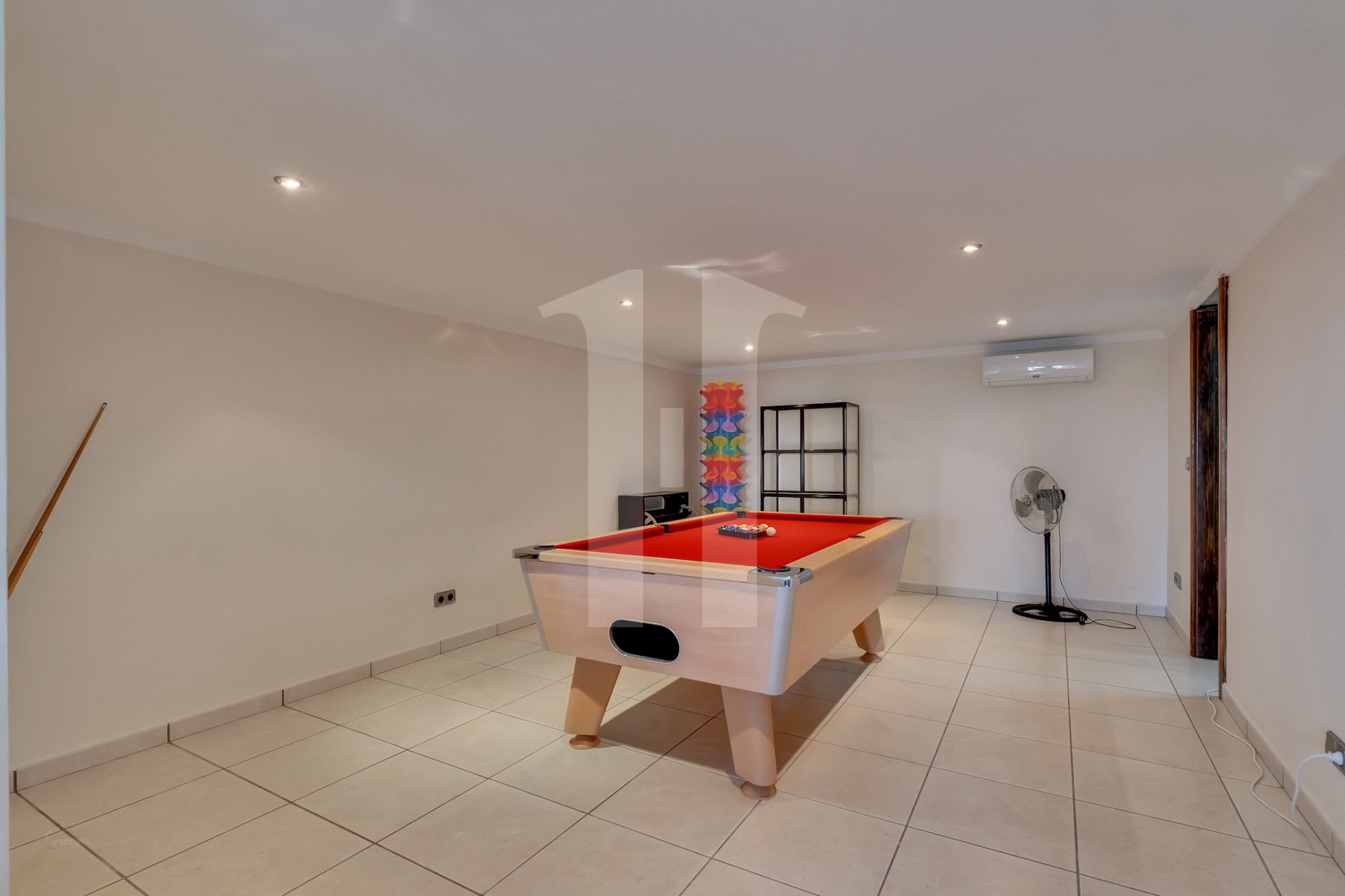 Villa de luxe avec vue imprenable sur la mer à Jávea près de la plage