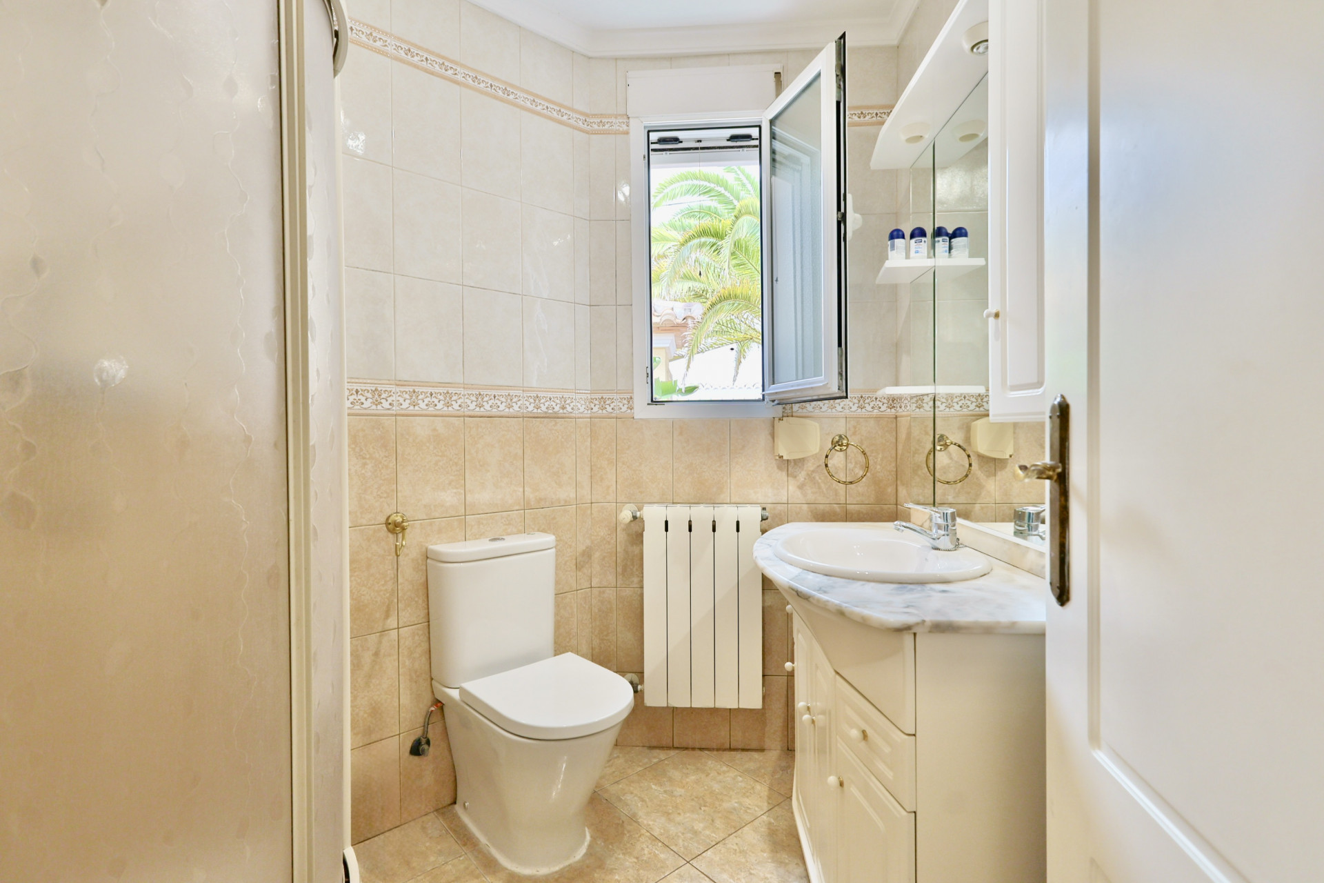 JV1020 - Venta. Chalet/Villa en Jávea