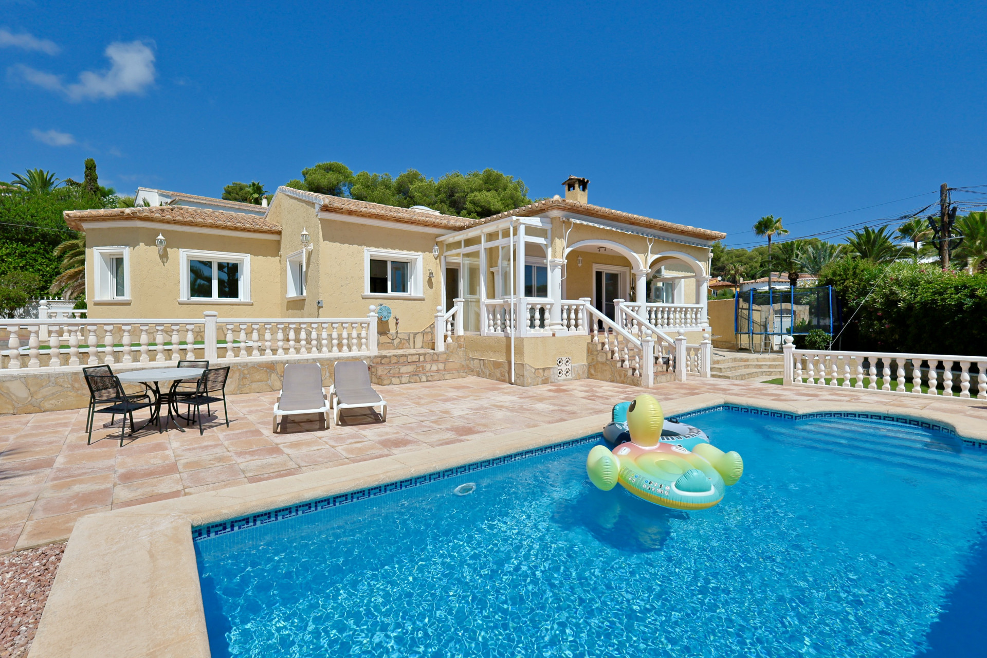 JV1020 - Venta. Chalet/Villa en Jávea