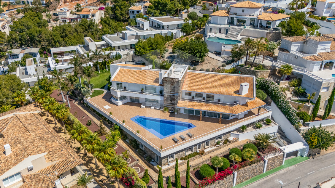 Villa en venta en Altea con vistas al mar