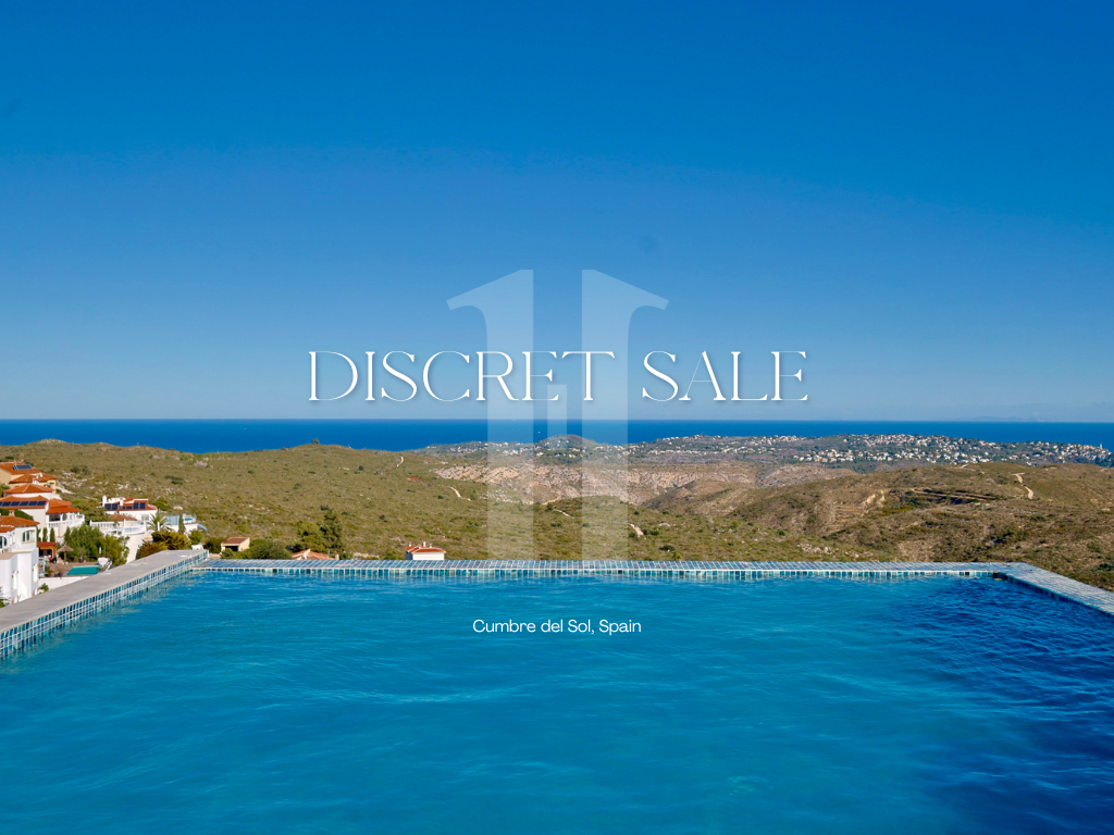 Luxury Mediterranean-style villa, fully renovated, with stunning sea views in Cumbres del Sol