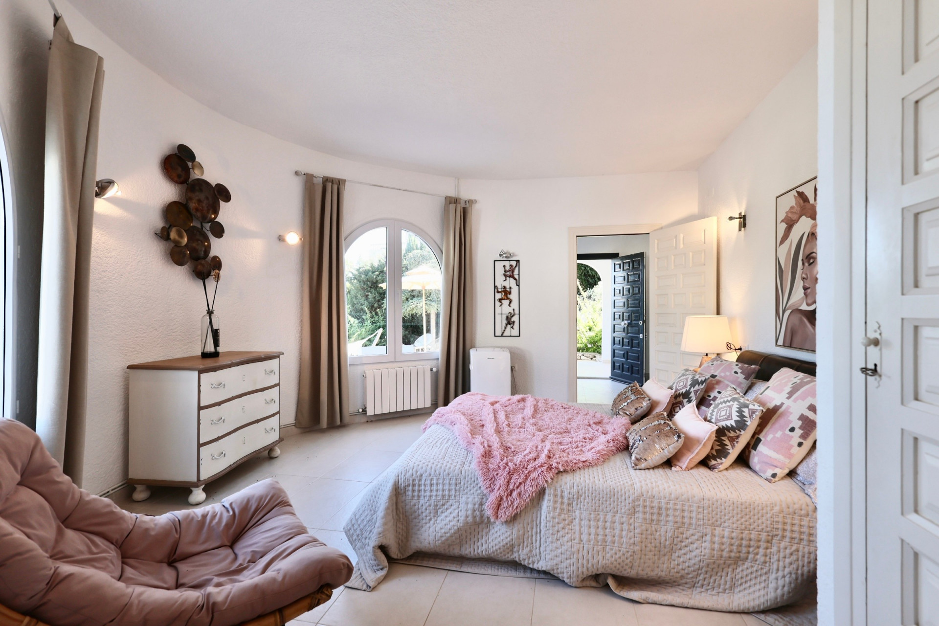 For Sale. Villa in Jávea