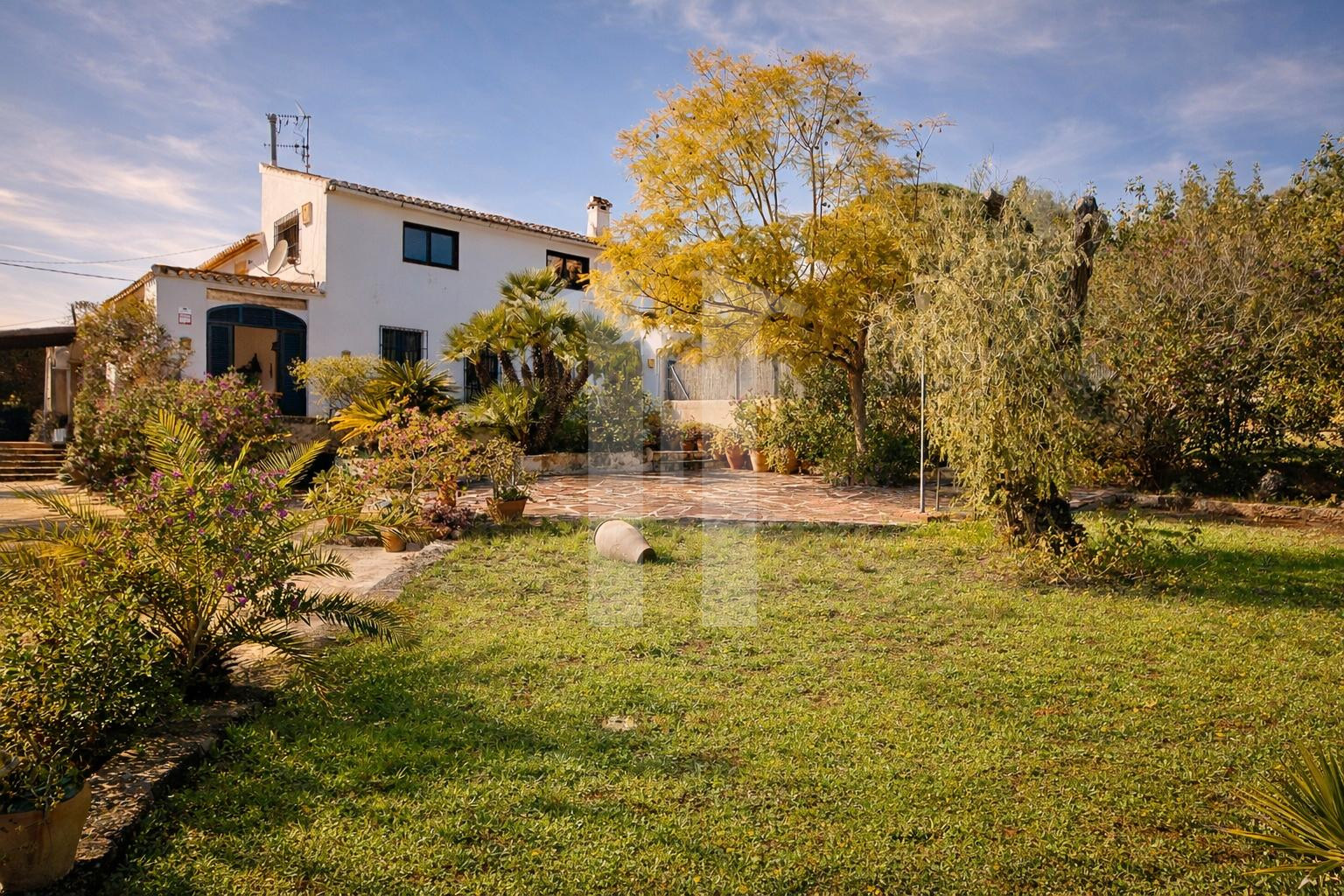 vender propiedad Jávea Encantadora villa con amplios espacios y gran potencial