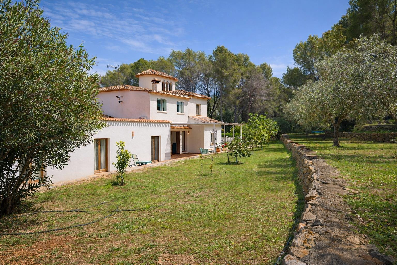 JV1103 - Villa for sale in Denia