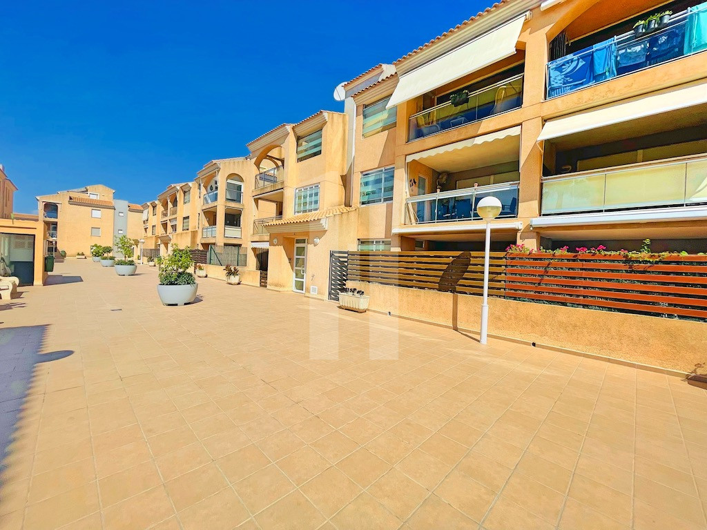 Costa Blanca vida permanente Vivienda en planta baja en una ubicación privilegiada junto al puerto de Jávea