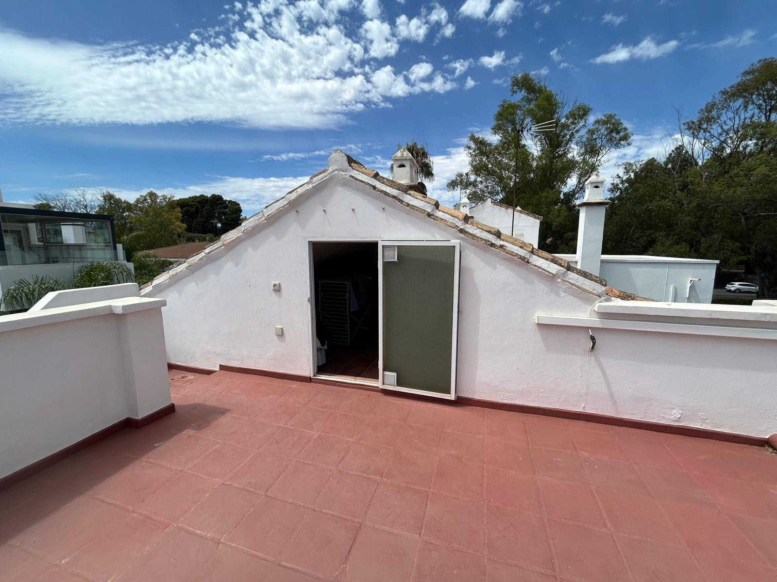 Brand-New Luxury 3-Bedroom Townhouse in Atalaya de Río Verde – Available for Long-Term Rental from 1st of September 2026 till 30 jUNE 2027, ONLY.