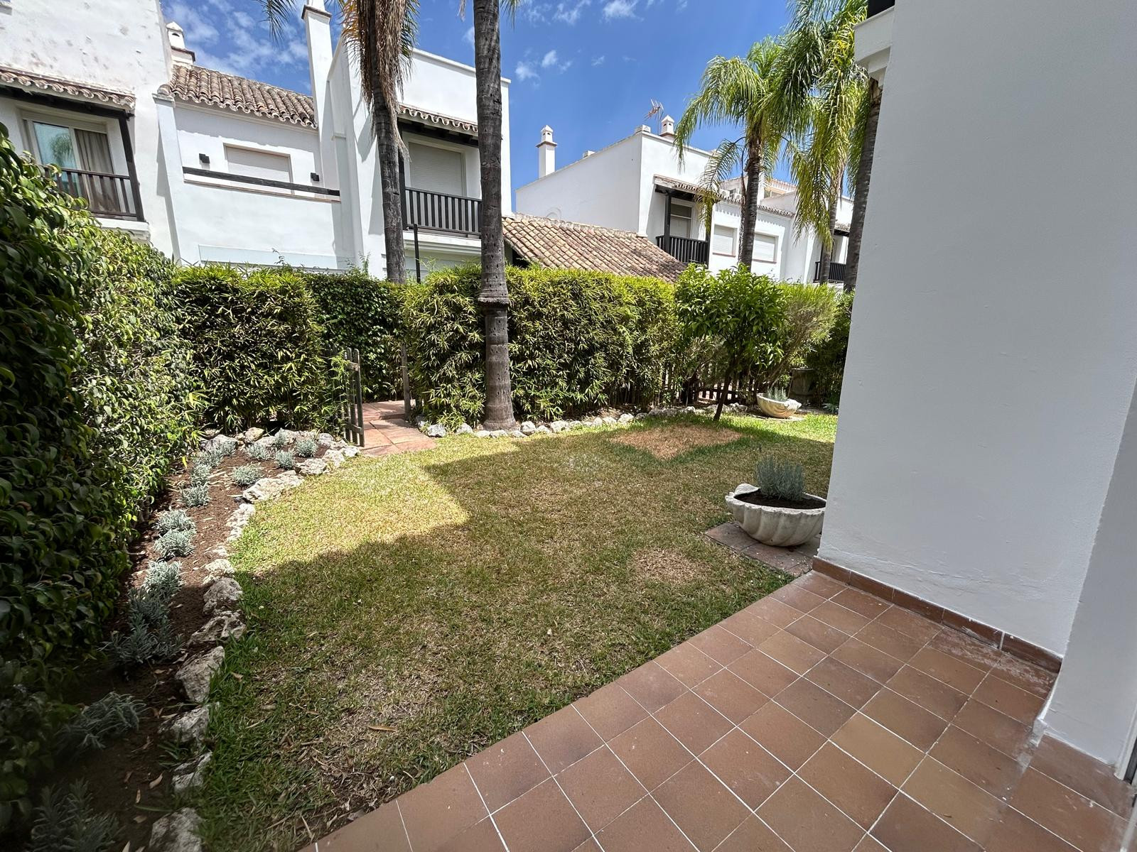 Brand-New Luxury 3-Bedroom Townhouse in Atalaya de Río Verde – Available for Long-Term Rental from 1st of September 2026 till 30 jUNE 2027, ONLY.