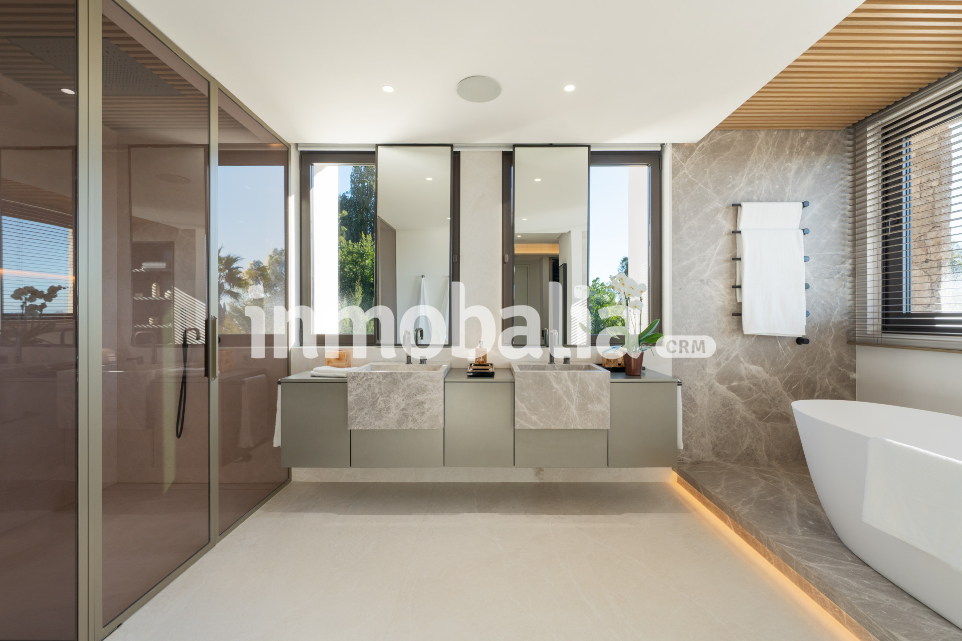 Villa Harmony, Exclusive Villa with Andalusian Charm in Marbella Hill Club