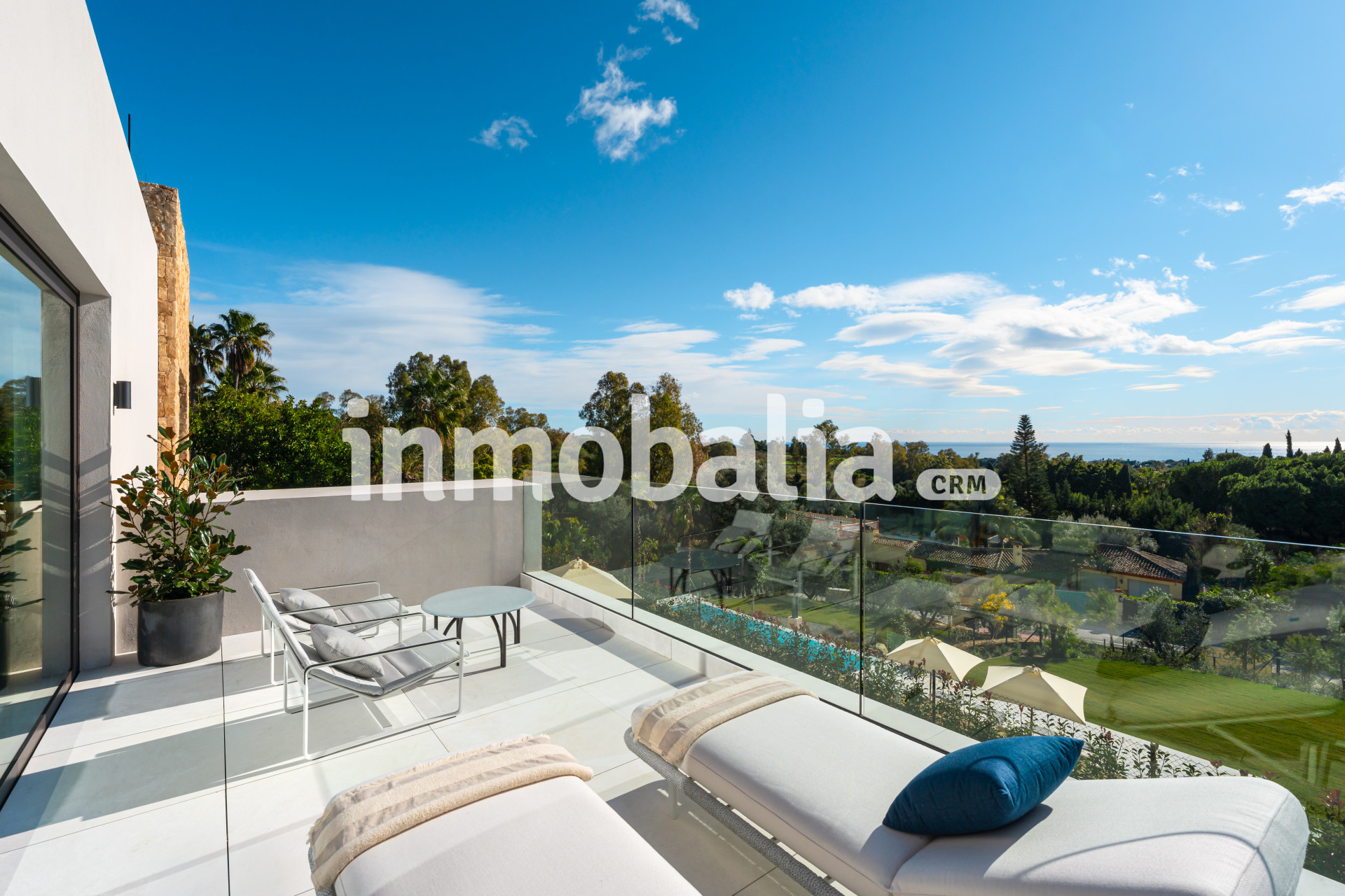 Villa Harmony, Exclusive Villa with Andalusian Charm in Marbella Hill Club
