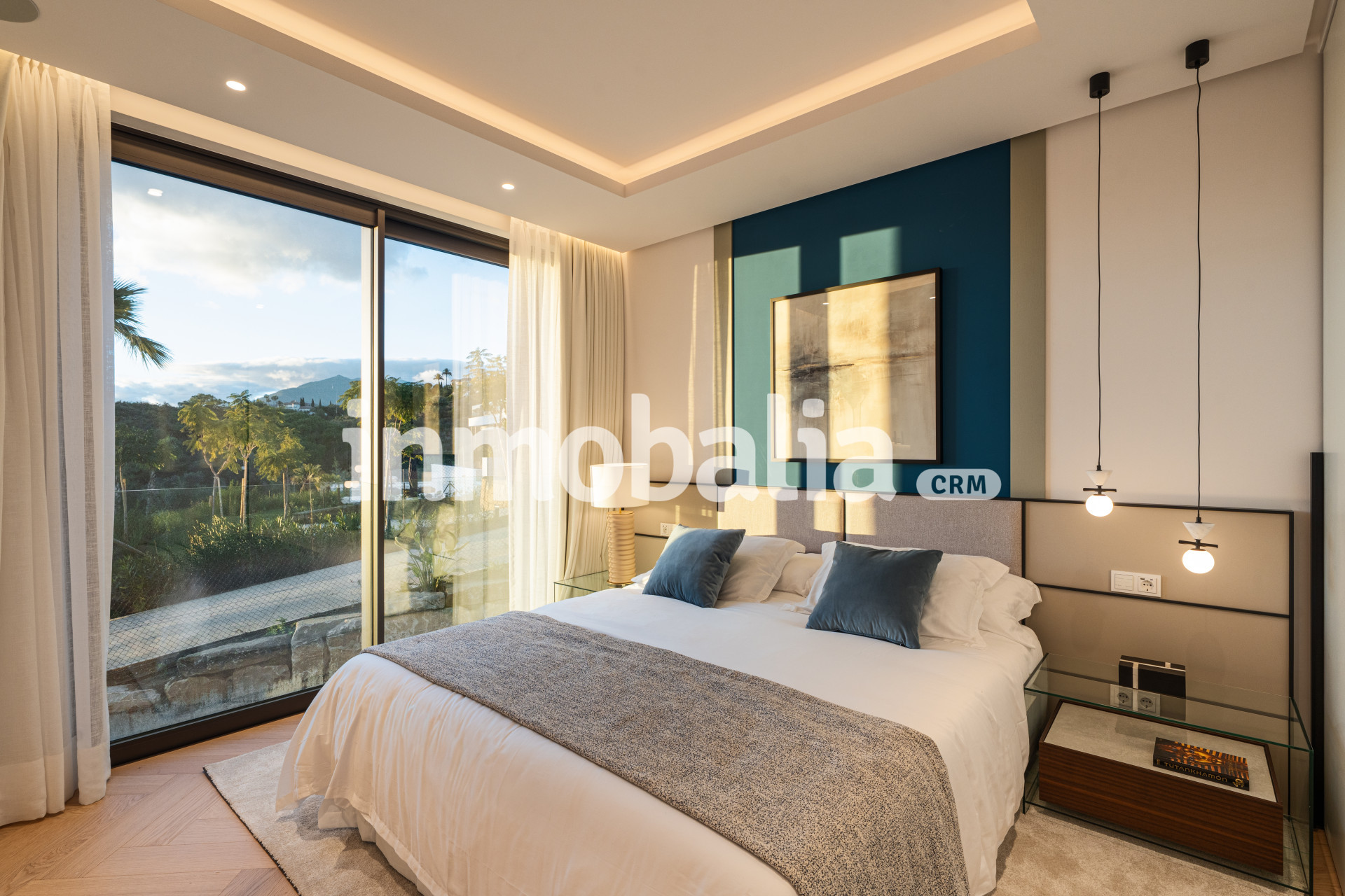 Villa Harmony, Exclusive Villa with Andalusian Charm in Marbella Hill Club