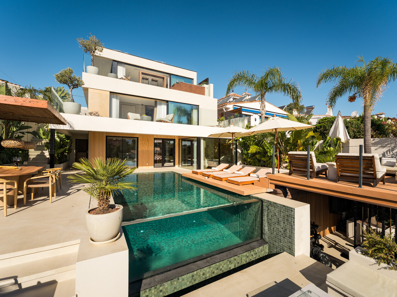 Villa | Nueva Andalucía