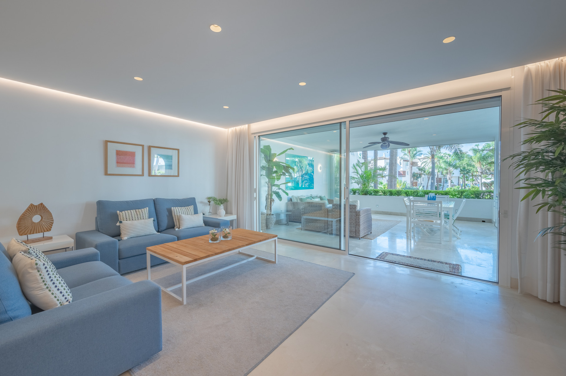 Refined Three-Bedroom Ground-Floor Apartment in Puente Romano