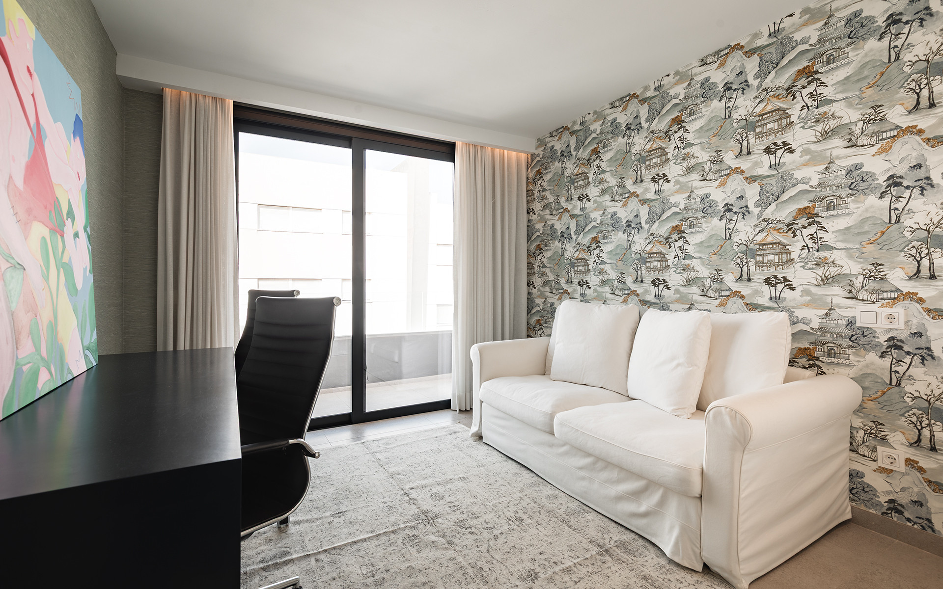 Modern Penthouse With Panoramic Solarium