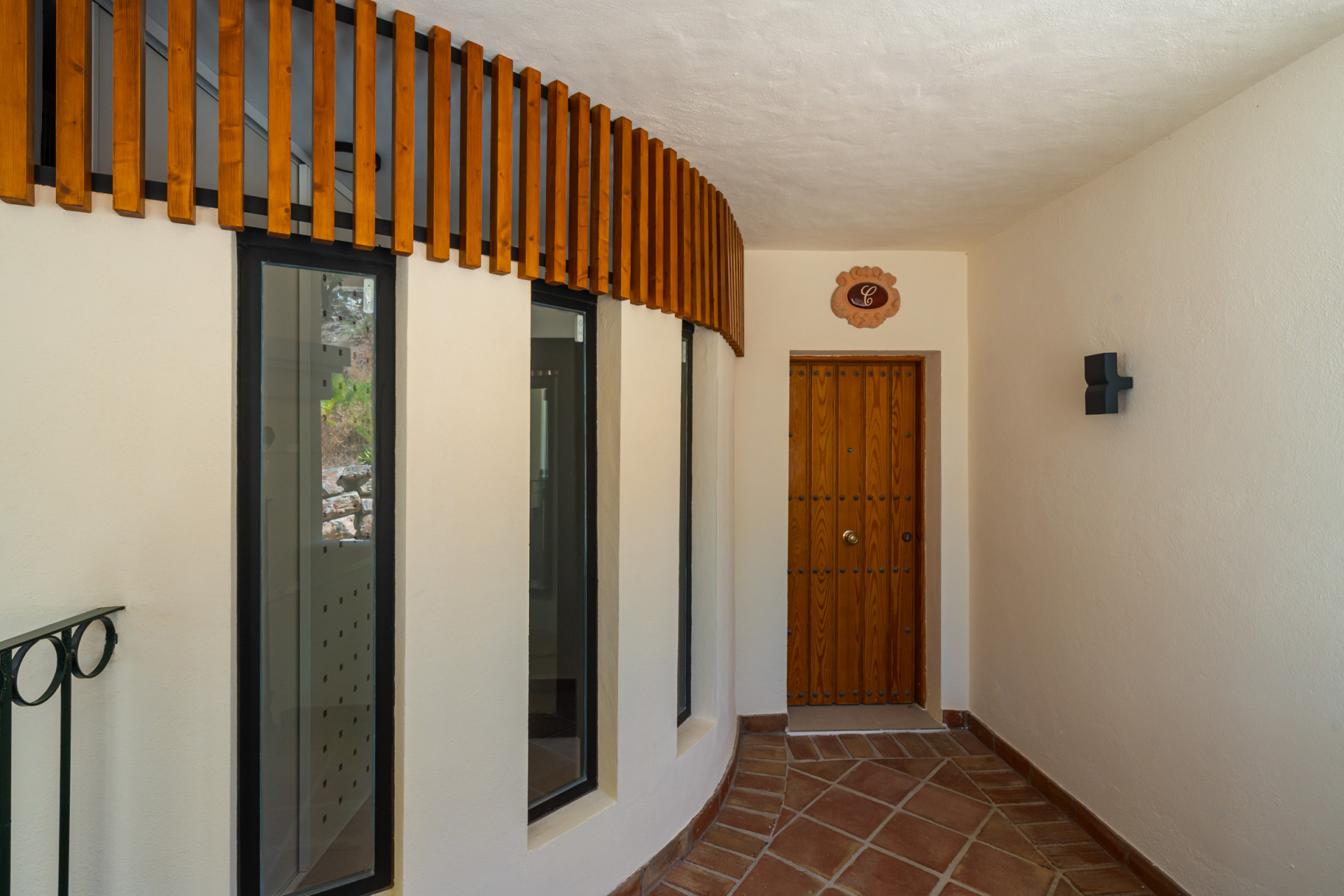 Luxury Renovated Apartment Nueva Andalucía