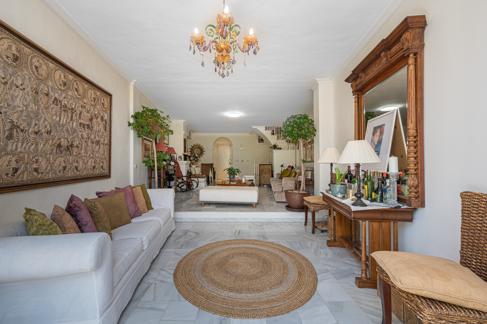 Three-bedroom townhouse with views in the best residential area of Nagueles