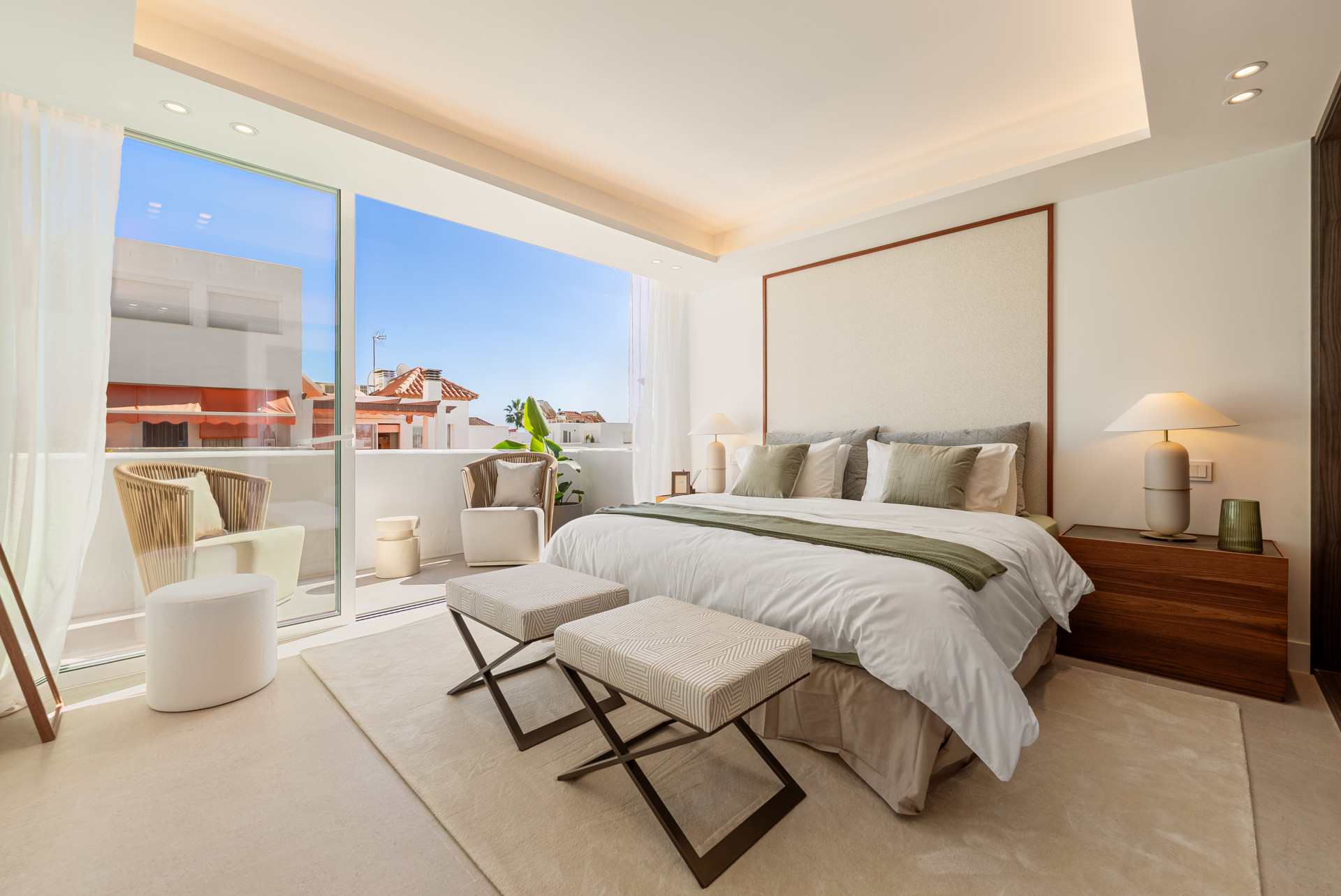 Fully Renovated Townhouse with Panoramic Sea Views on Marbella’s Golden Mile