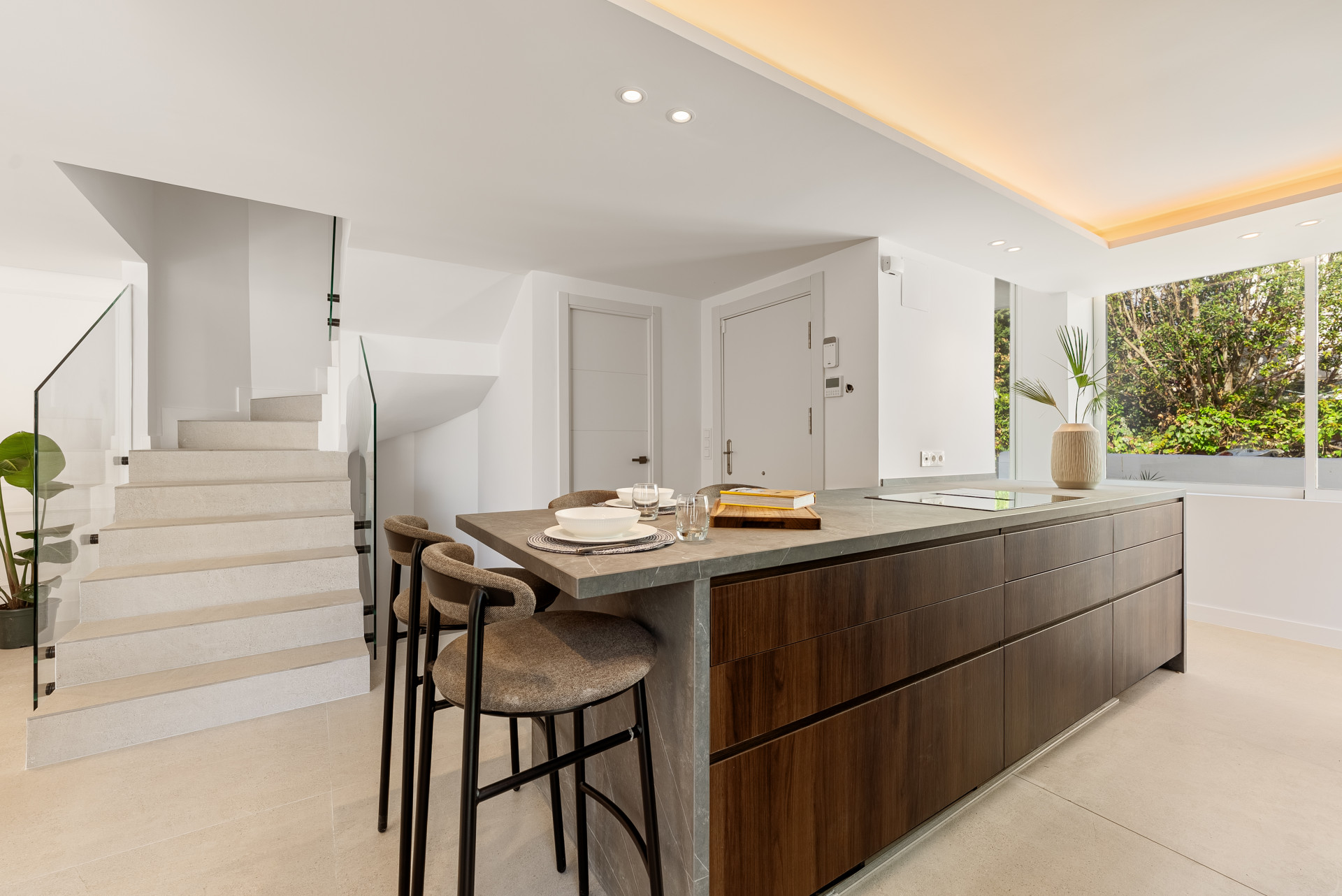 Fully Renovated Townhouse with Panoramic Sea Views on Marbella’s Golden Mile