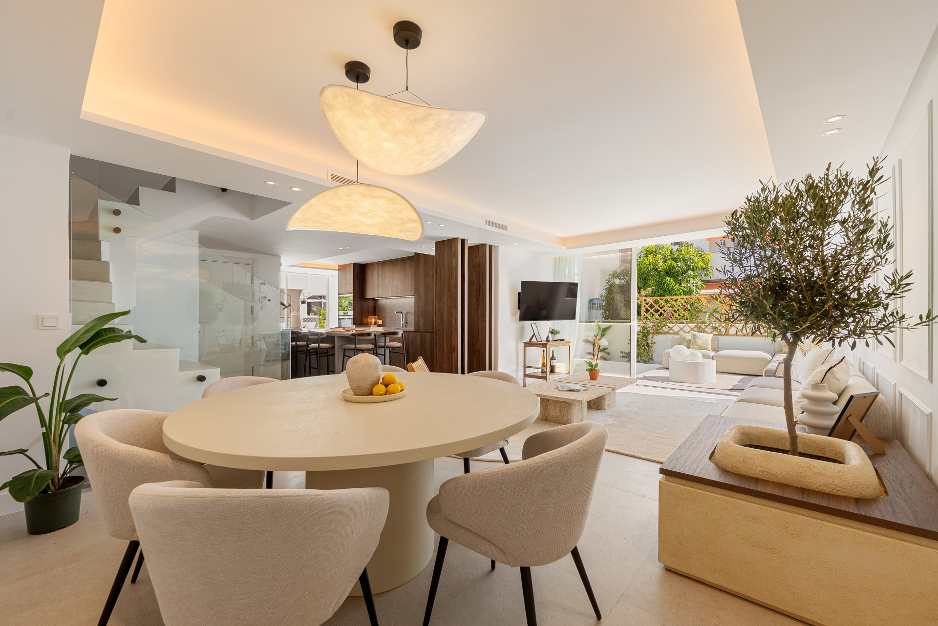 Fully Renovated Townhouse with Panoramic Sea Views on Marbella’s Golden Mile