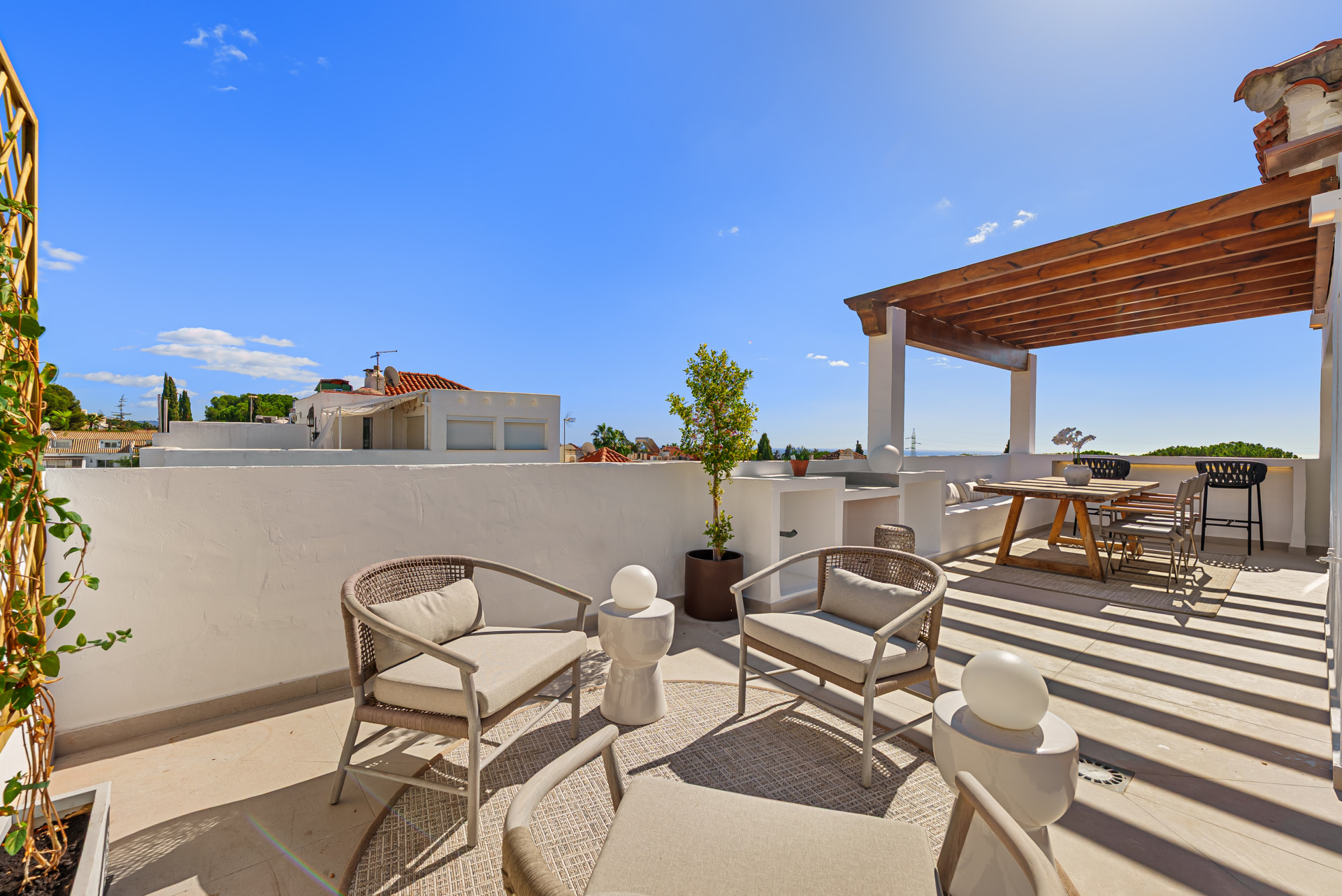 Fully Renovated Townhouse with Panoramic Sea Views on Marbella’s Golden Mile