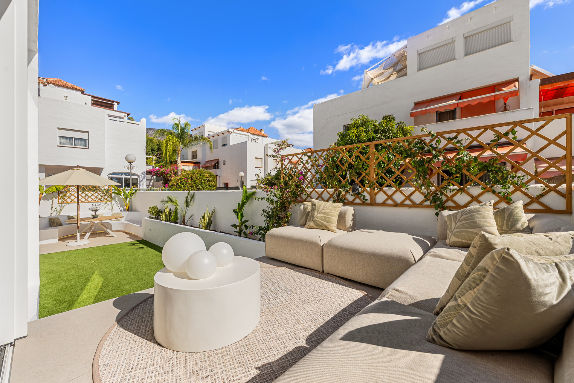 Fully Renovated Townhouse with Panoramic Sea Views on Marbella’s Golden Mile