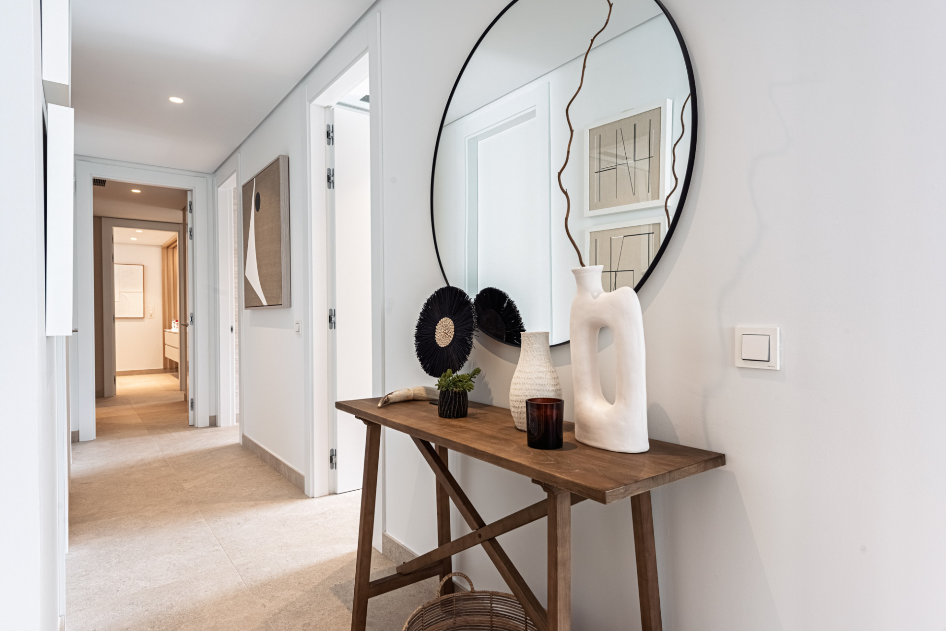 Private, 3 Bedroom Fully Furnished, Ground Floor Apartment with Exceptional Views