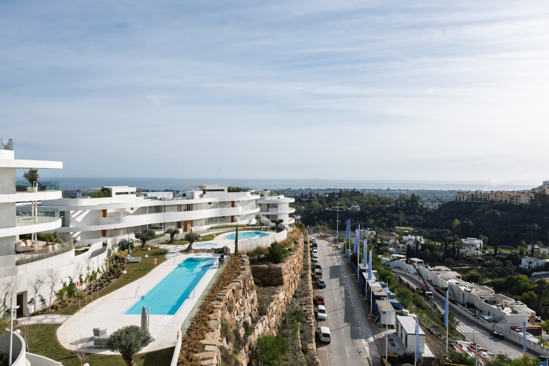 Private, 3 Bedroom Fully Furnished, Ground Floor Apartment with Exceptional Views