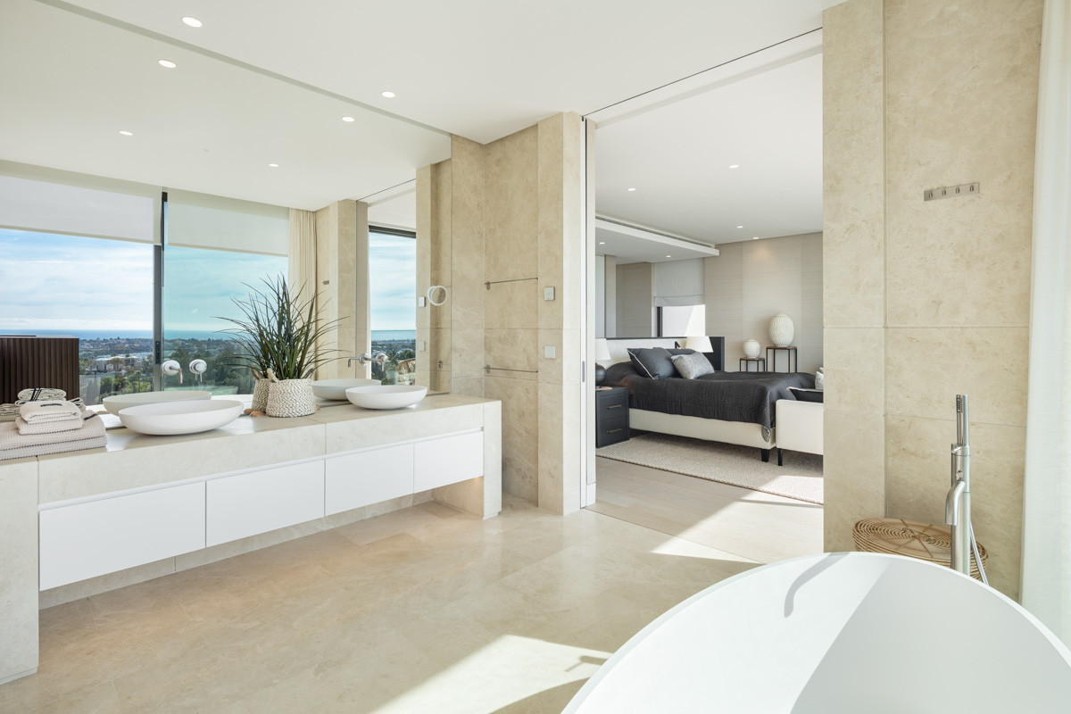 Luxury Villa With Panoramic Views