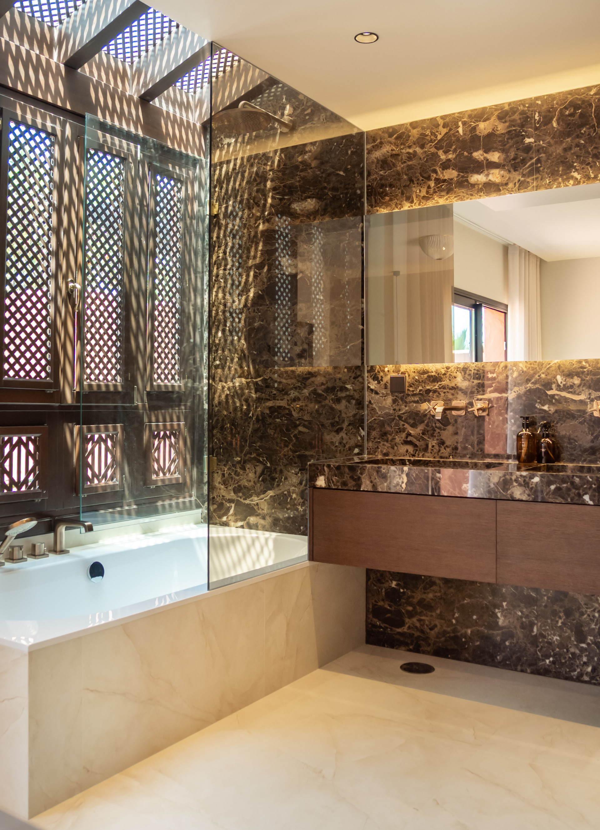 Sophisticated designer townhouse in one of the most exclusive locations in Altos de Puente Romano.
