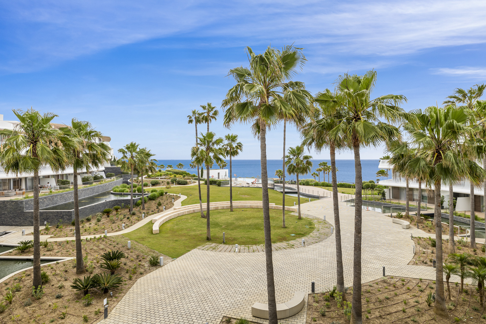 Frontline Beach Apartment