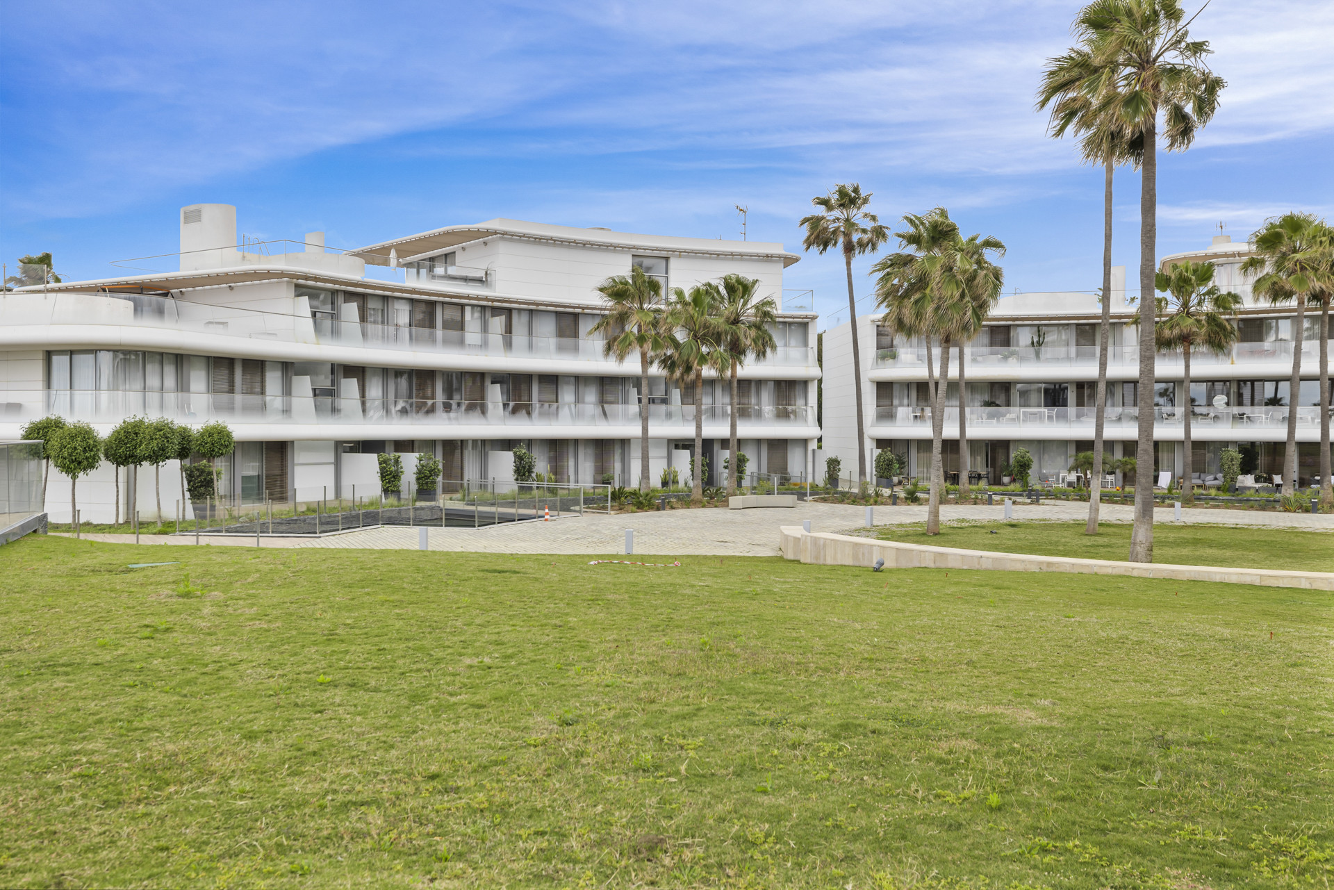 Frontline Beach Apartment