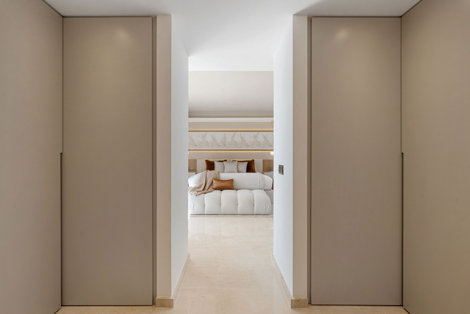 Elegant, Modern Luxury Villa in Marbella