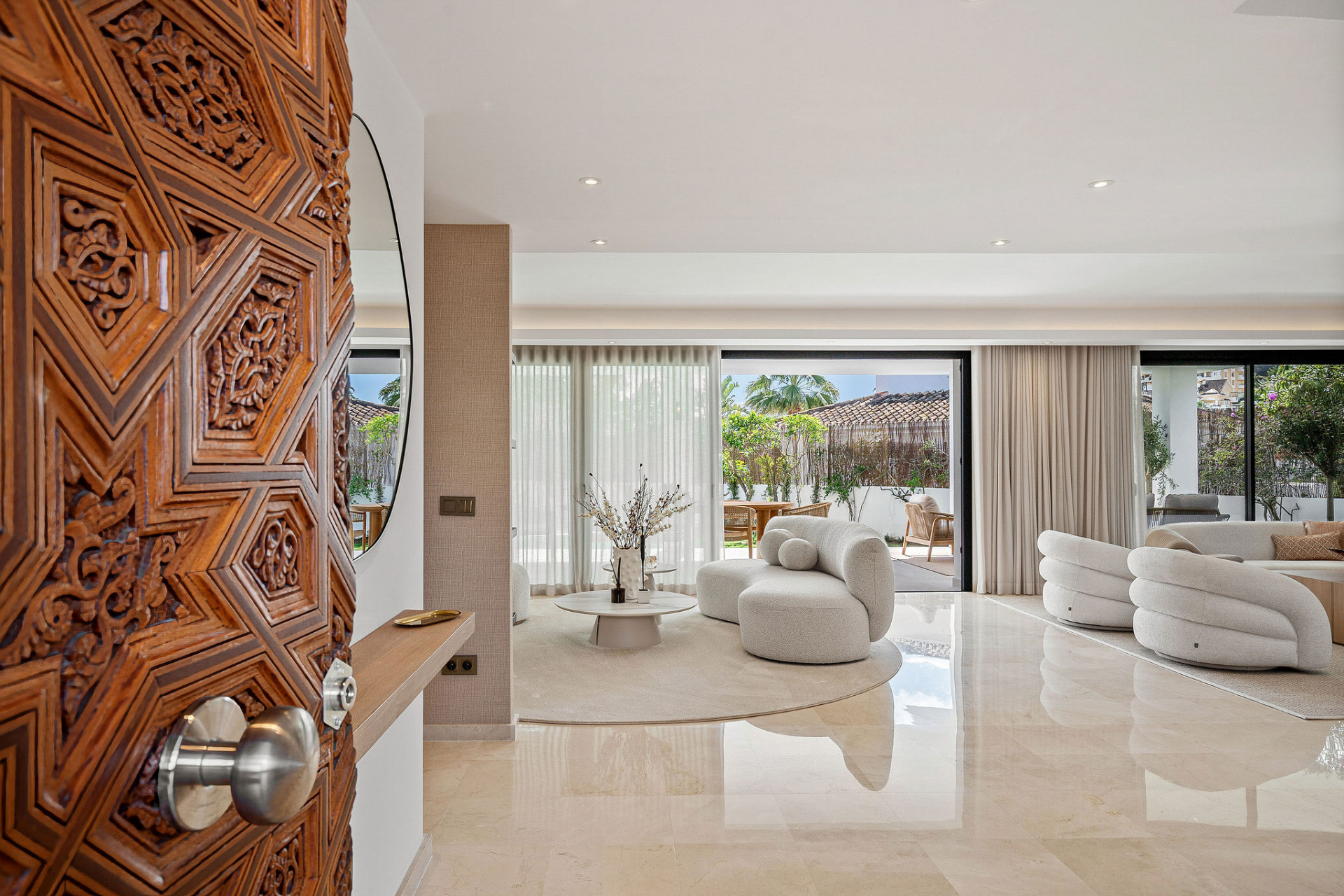 Elegant, Modern Luxury Villa in Marbella