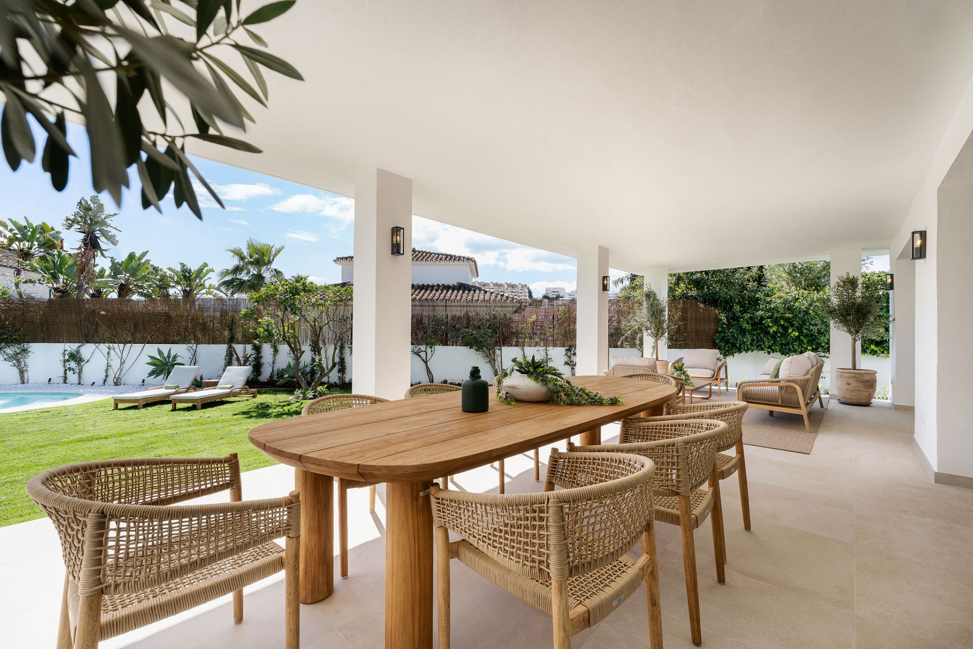 Elegant, Modern Luxury Villa in Marbella