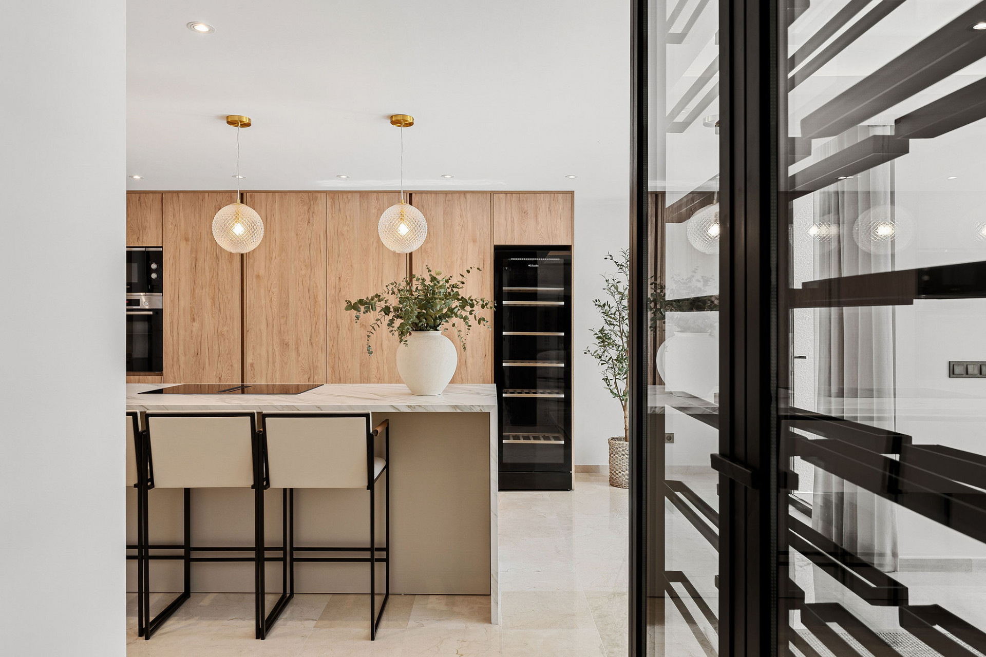Elegant, Modern Luxury Villa in Marbella